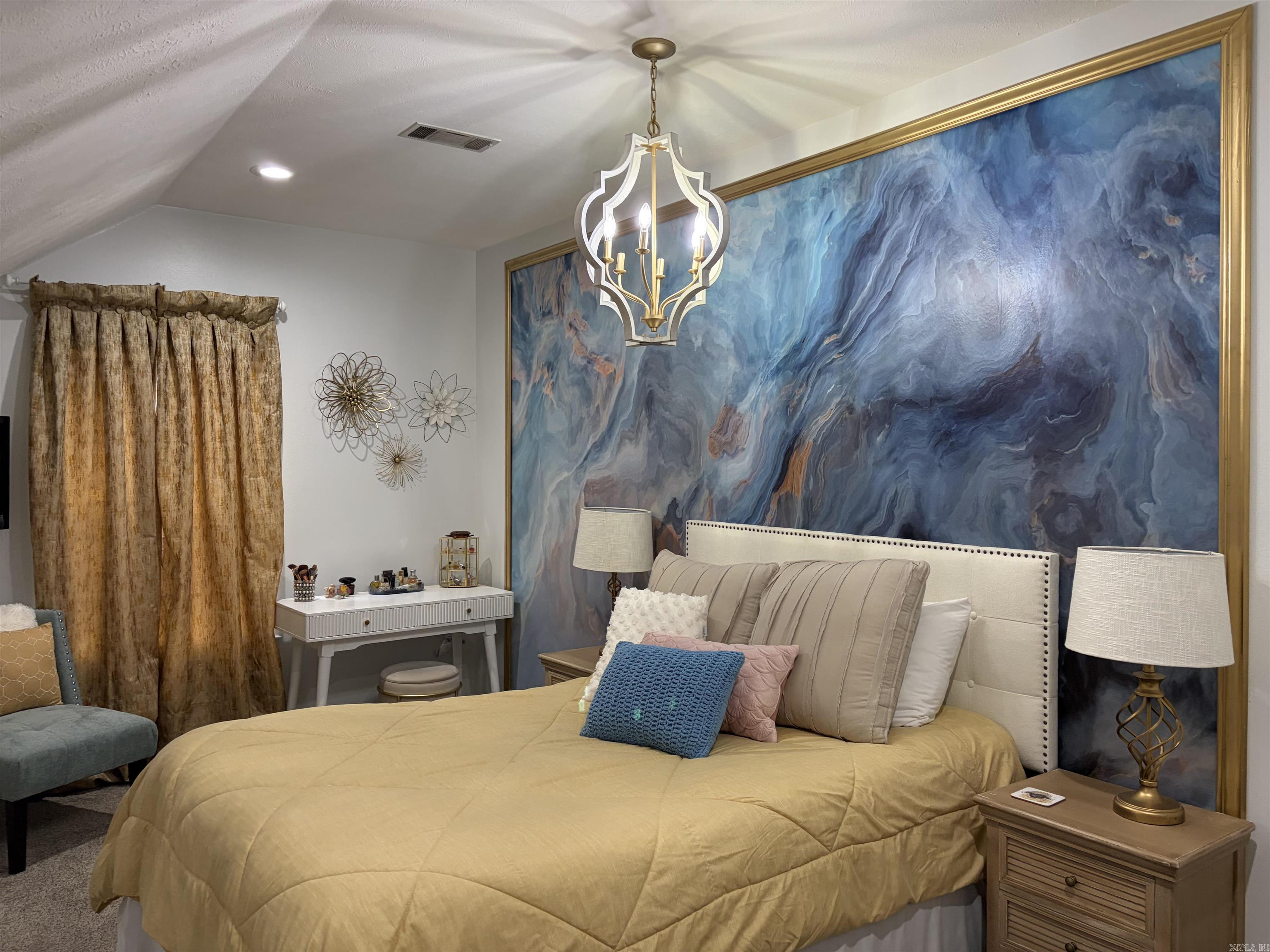 125 Las Colinas  Conway, AR