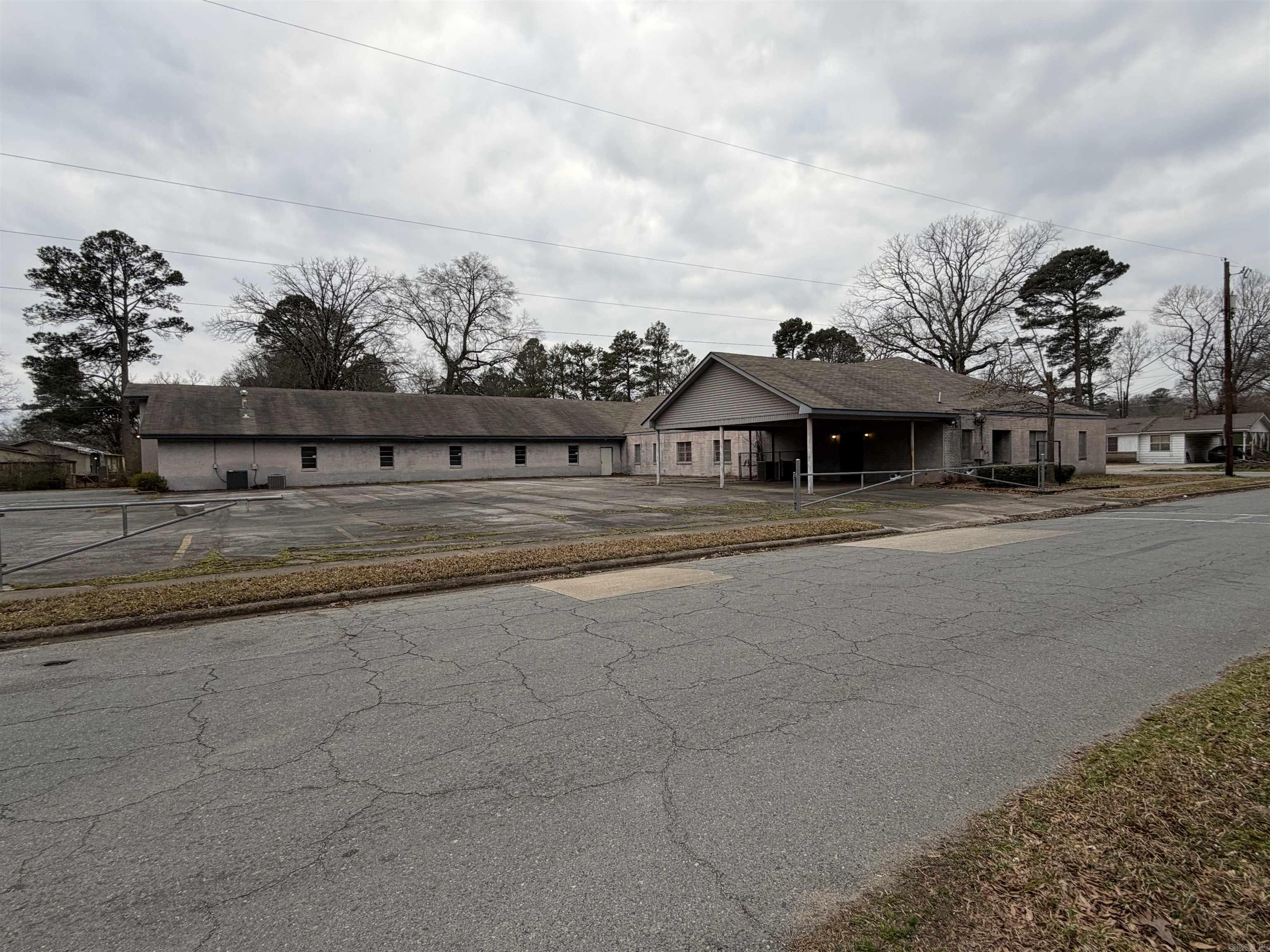 5103 W Malcomb Street  Pine Bluff, AR