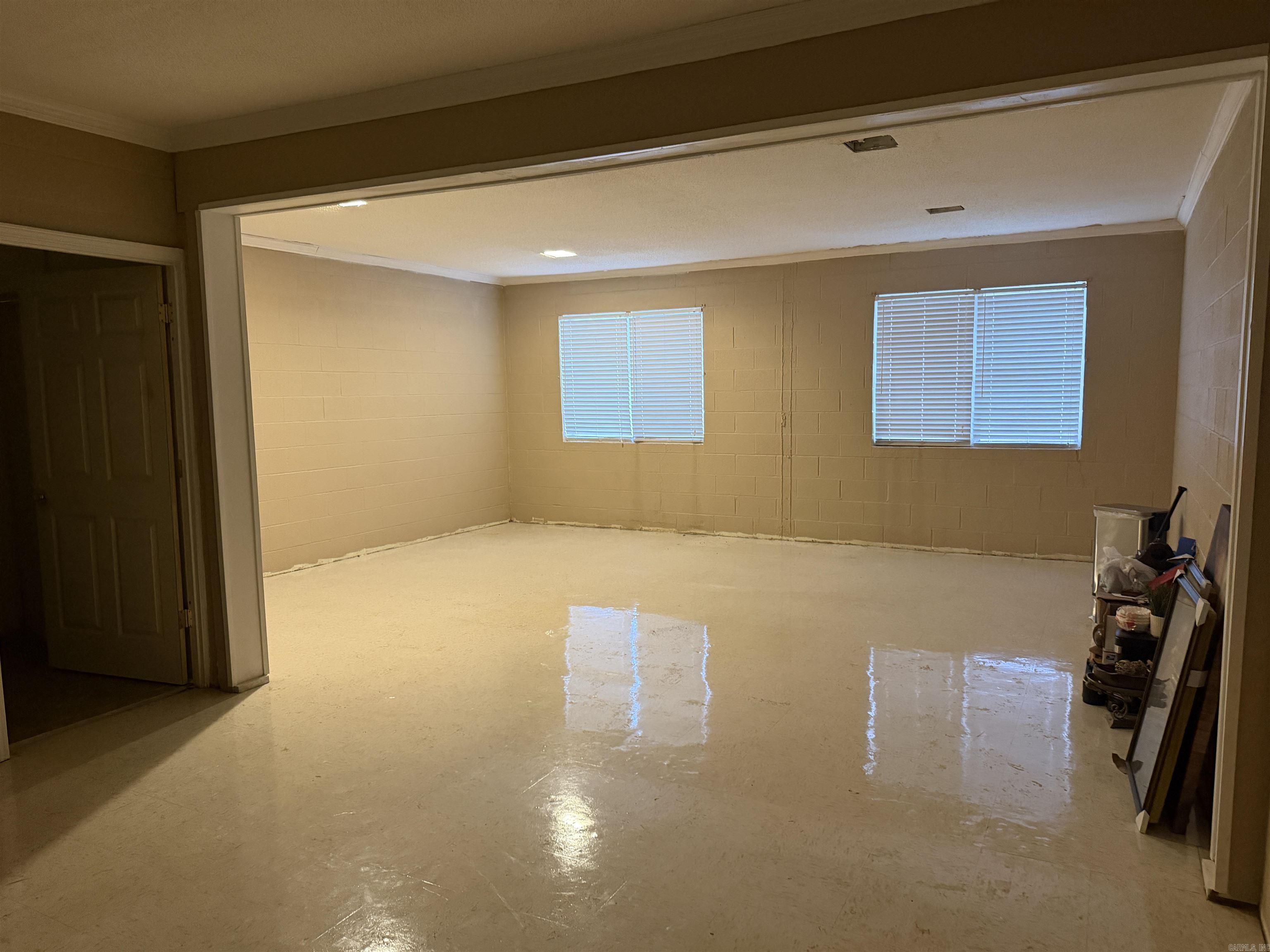 5103 W Malcomb Street  Pine Bluff, AR