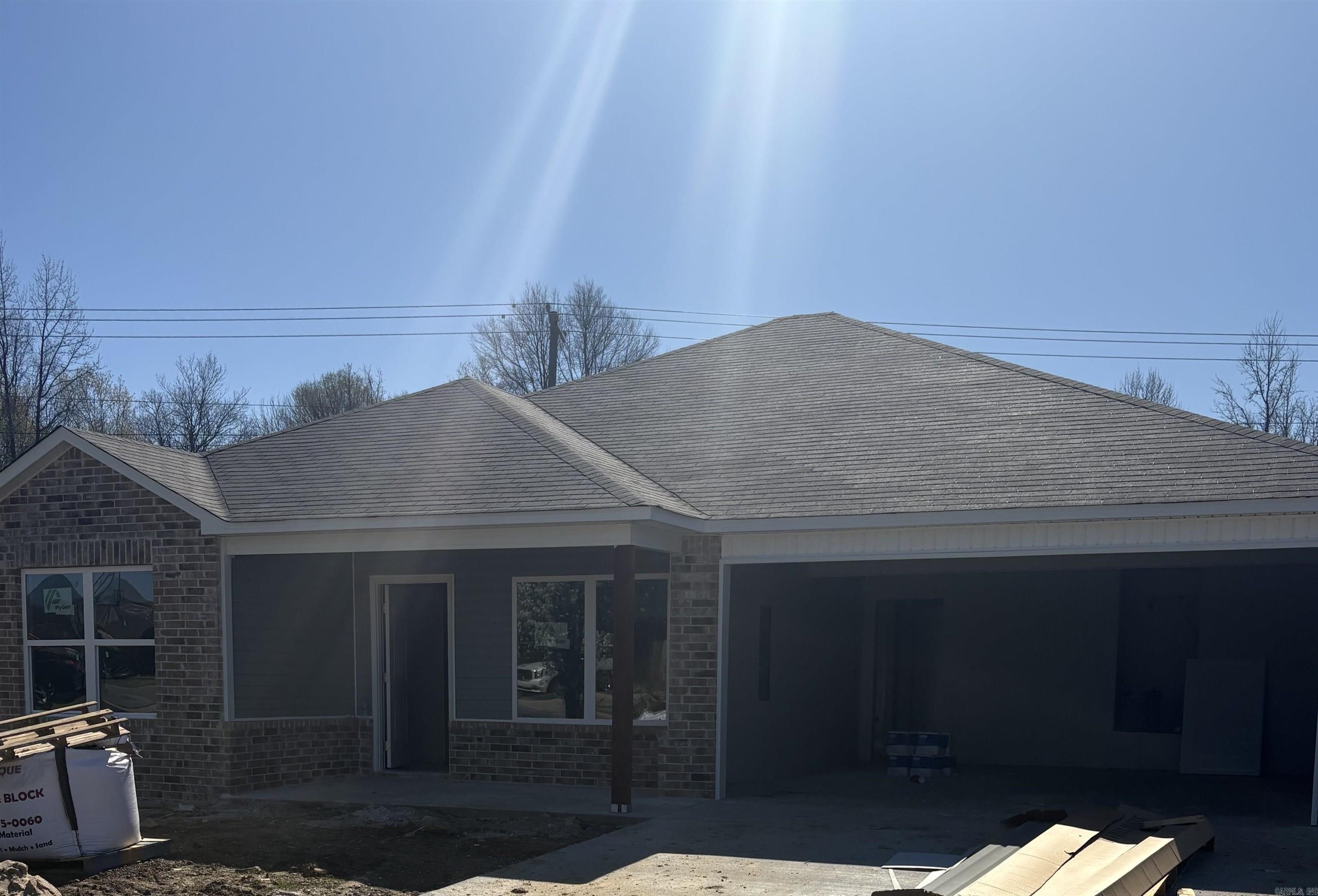 11 Ten Point Lane Ward, AR 72176