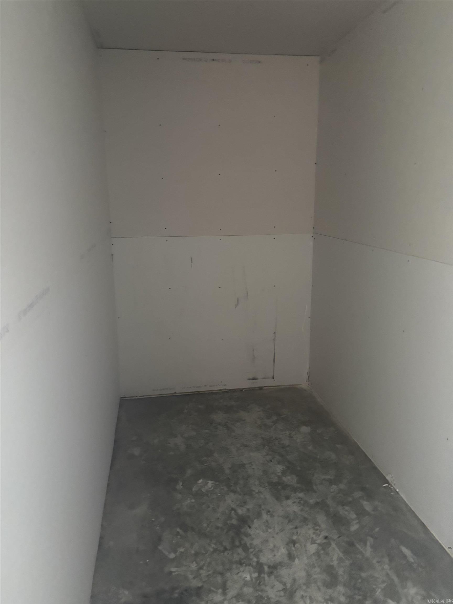 11 Ten Point Lane Ward, AR 72176