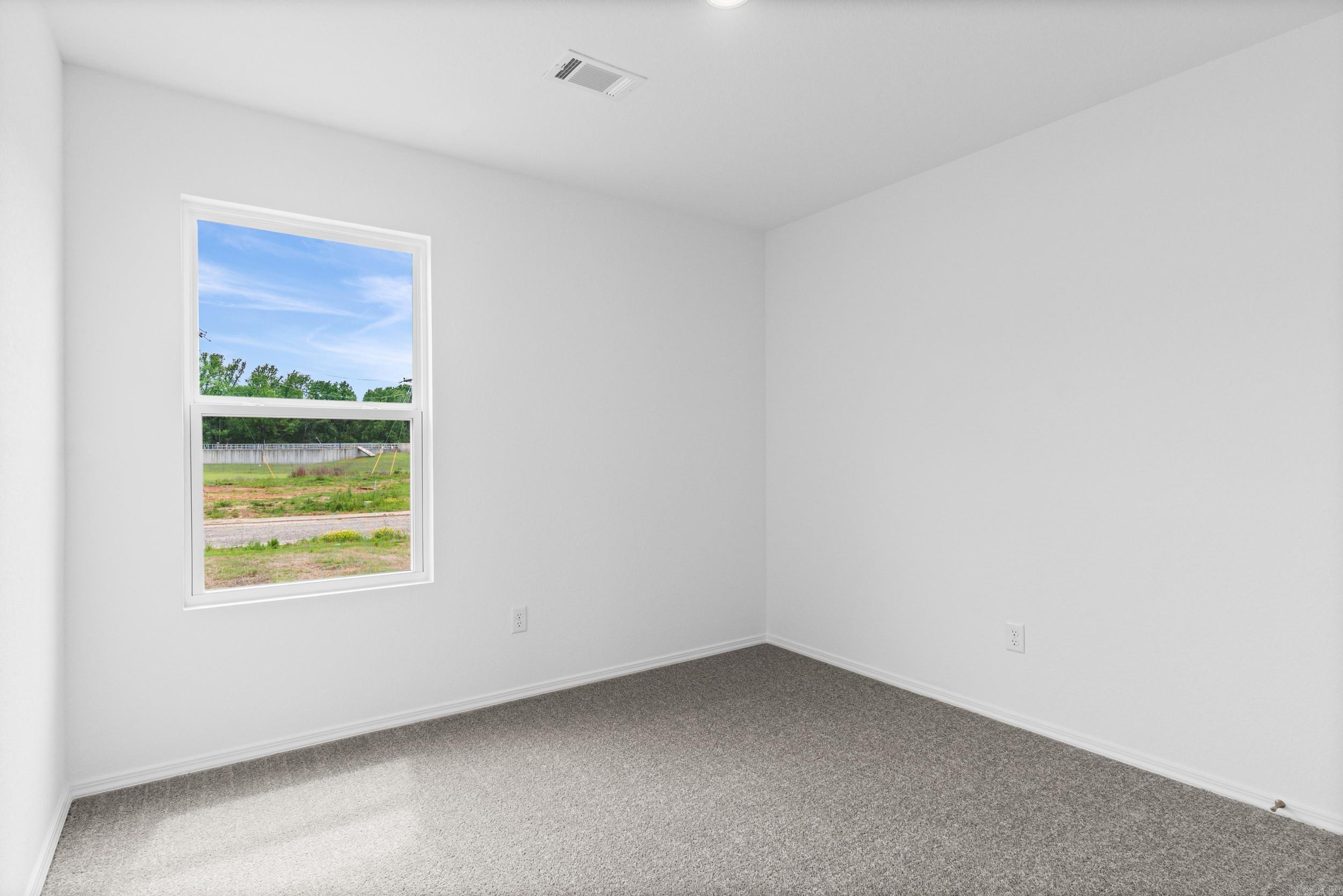 17 Ten Point Lane Ward, AR 72176