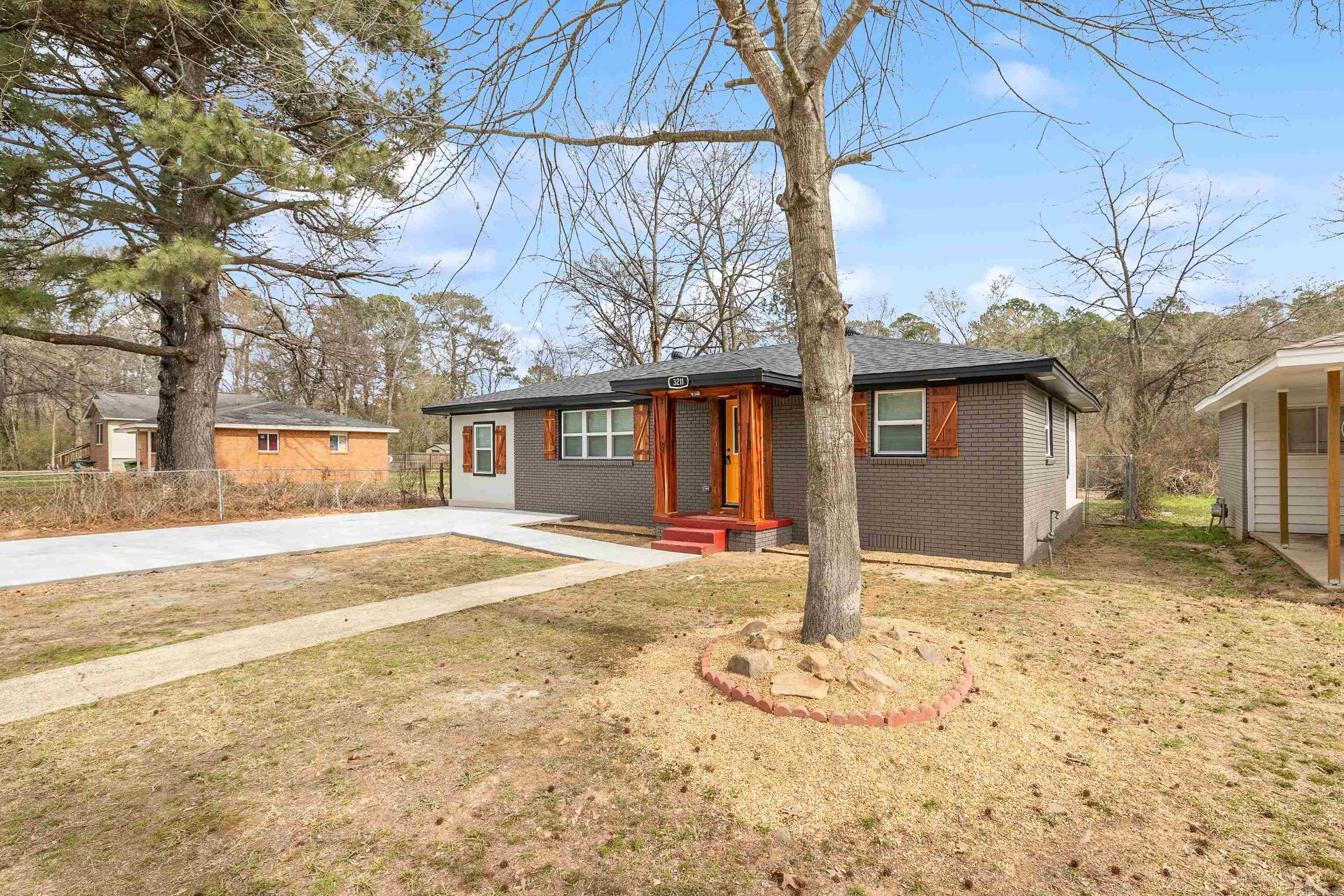 3211 Whitfield  Little Rock, AR