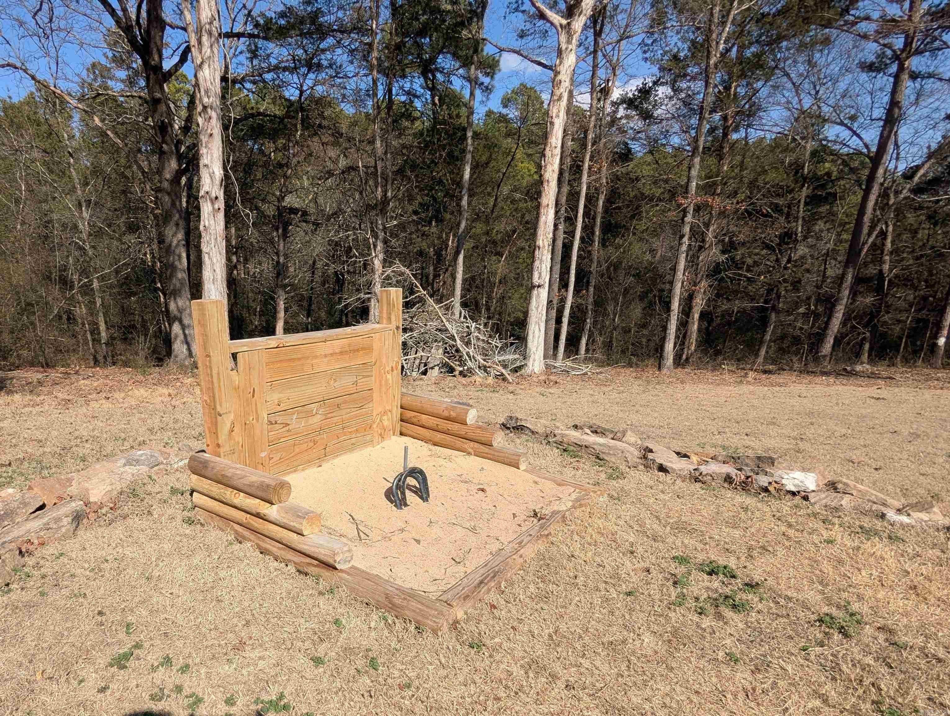 3191 Brownsville  Greers Ferry, AR