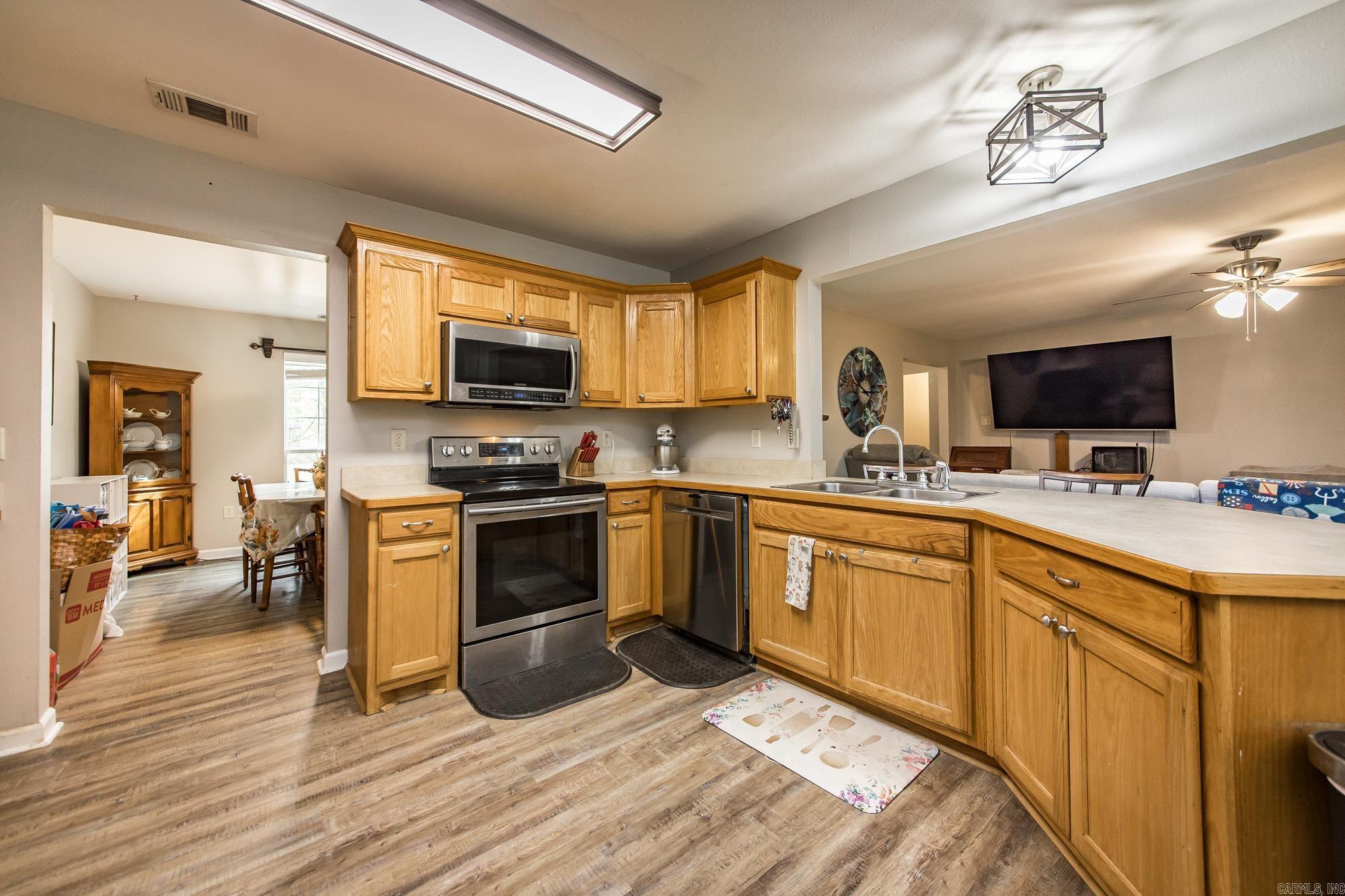 410 Dunn  Greers Ferry, AR