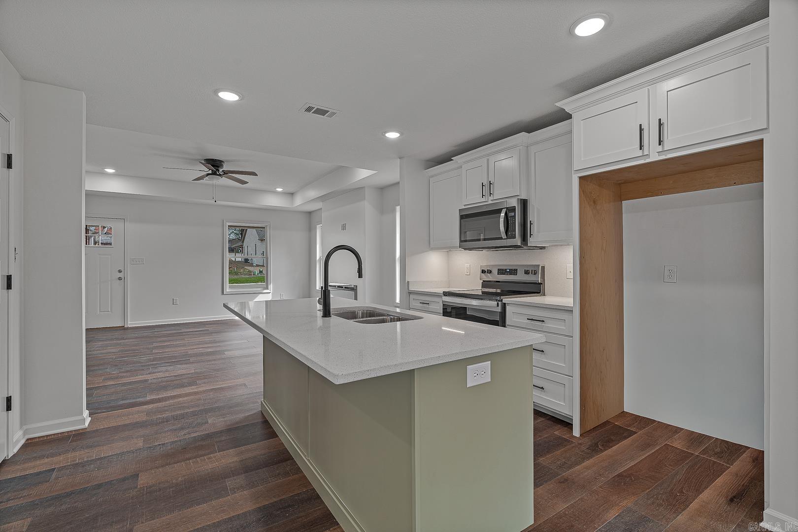 620 N 4th Street  Paragould, AR