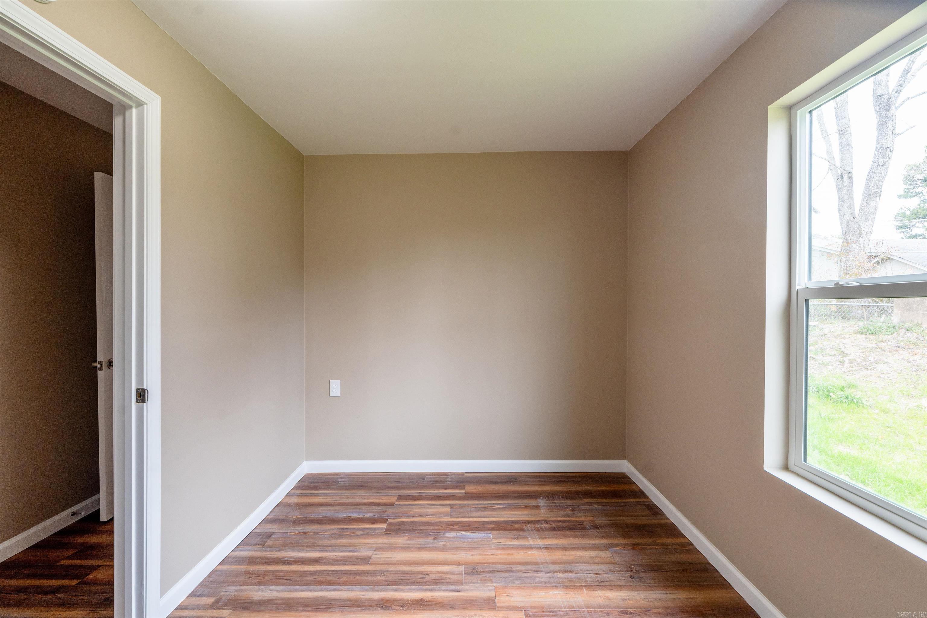 606 W North  Heber Springs, AR