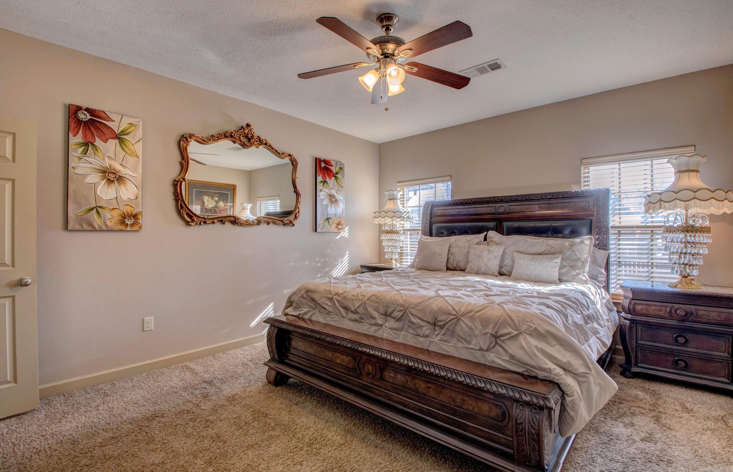 5709 Flight  Jacksonville, AR