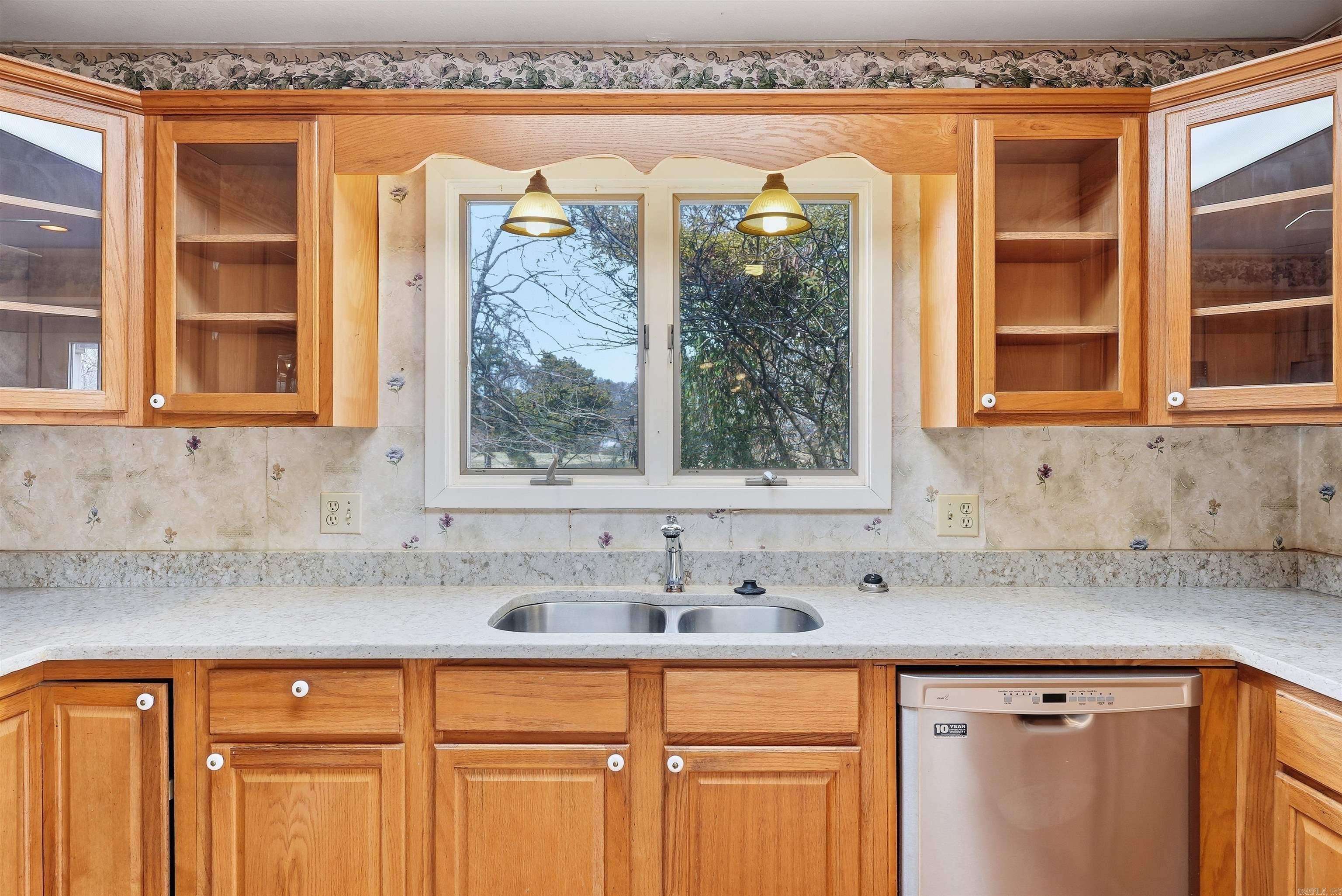 110 Fairway Ct  Hot Springs, AR