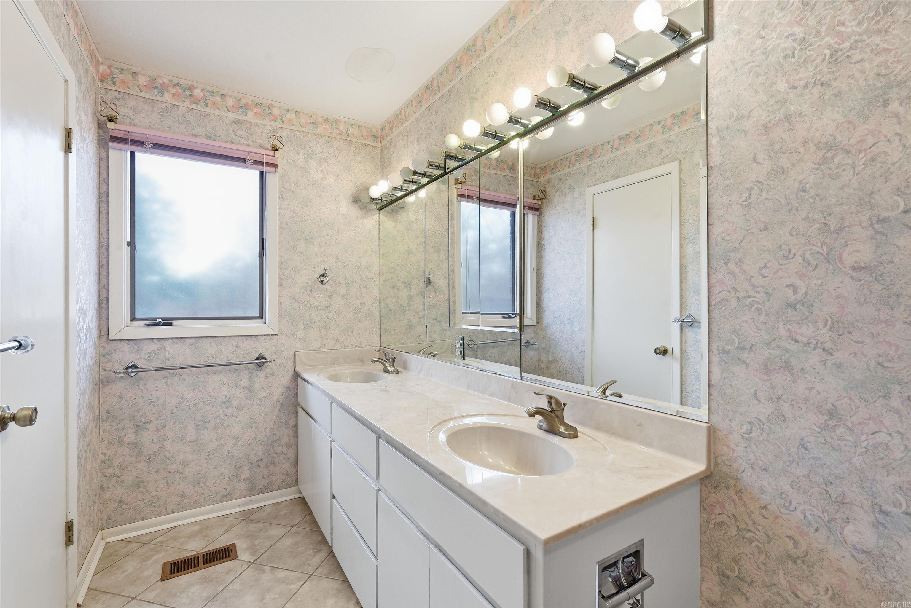 110 Fairway Ct  Hot Springs, AR