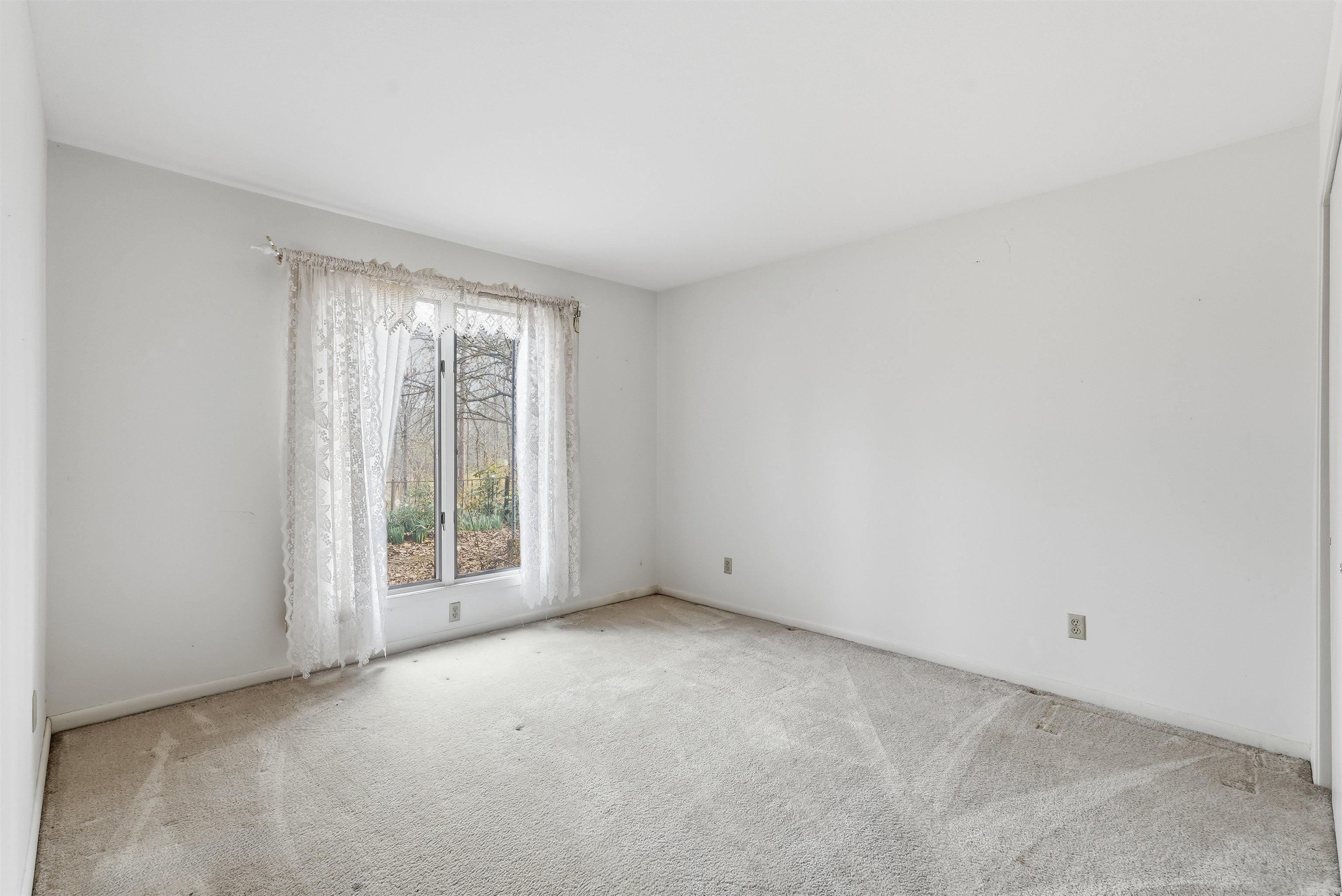 110 Fairway Ct  Hot Springs, AR