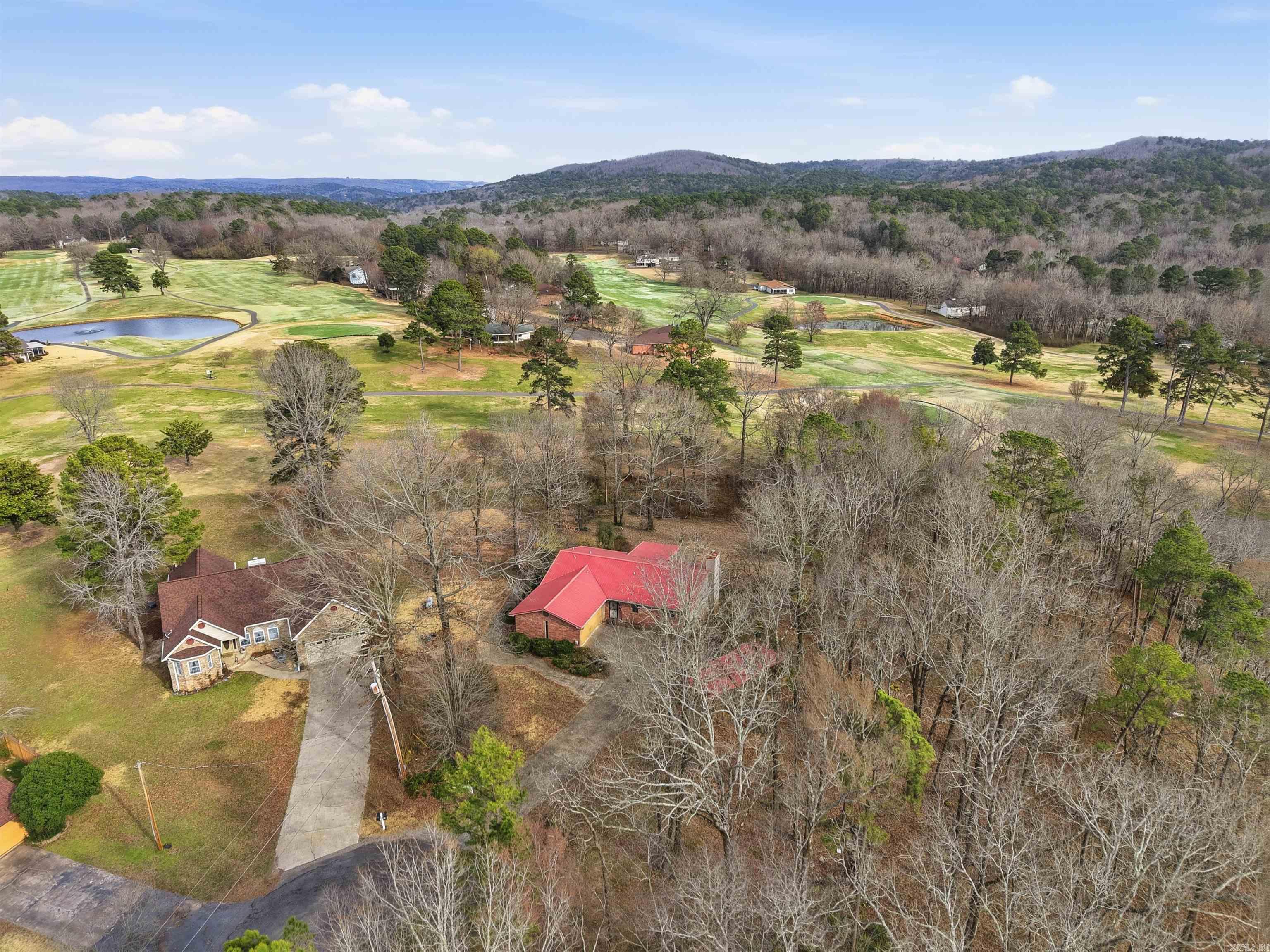 110 Fairway Ct Hot Springs, AR 71913