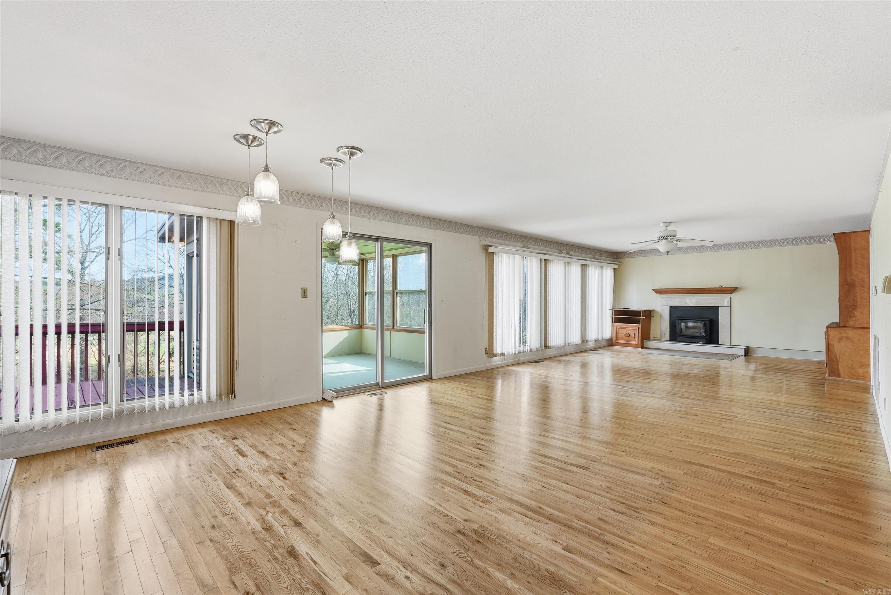 110 Fairway Ct Hot Springs, AR 71913