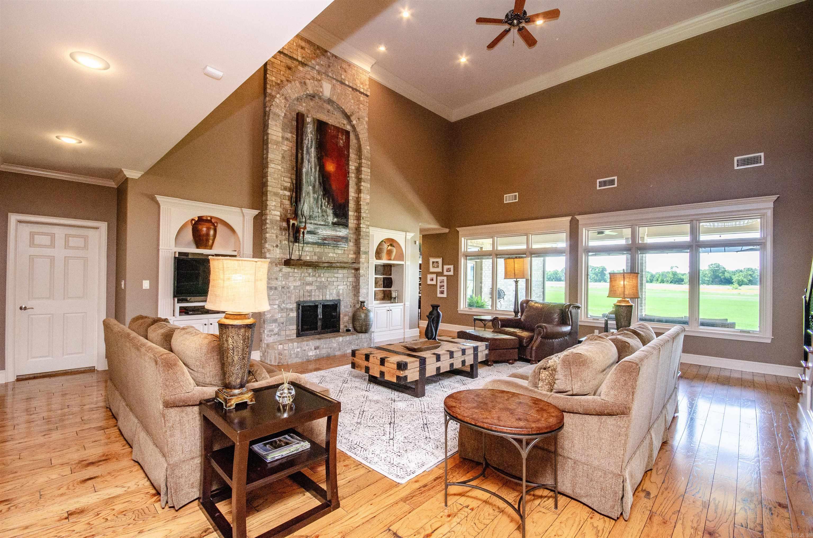 54 Middle  Conway, AR