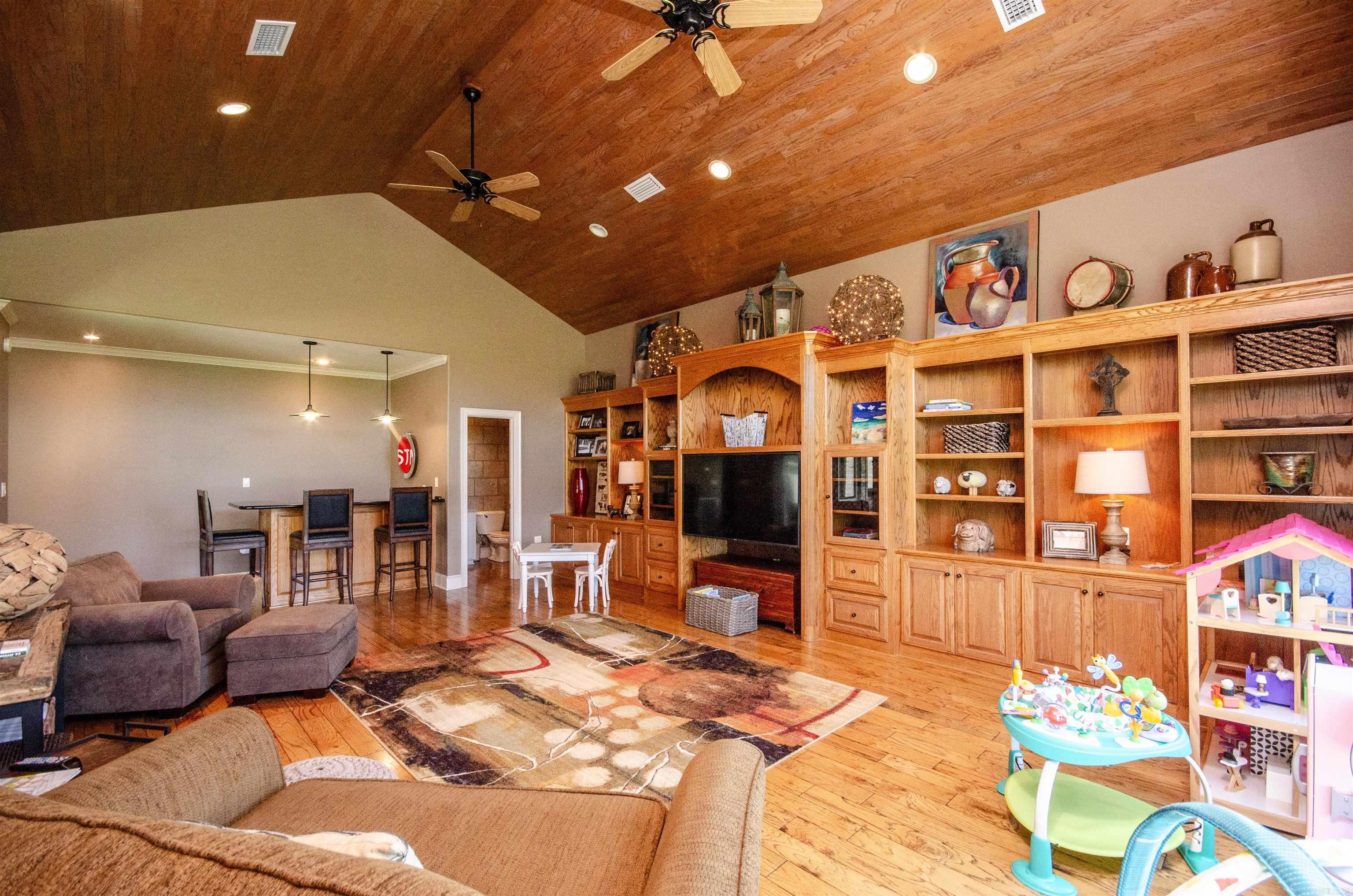 54 Middle  Conway, AR
