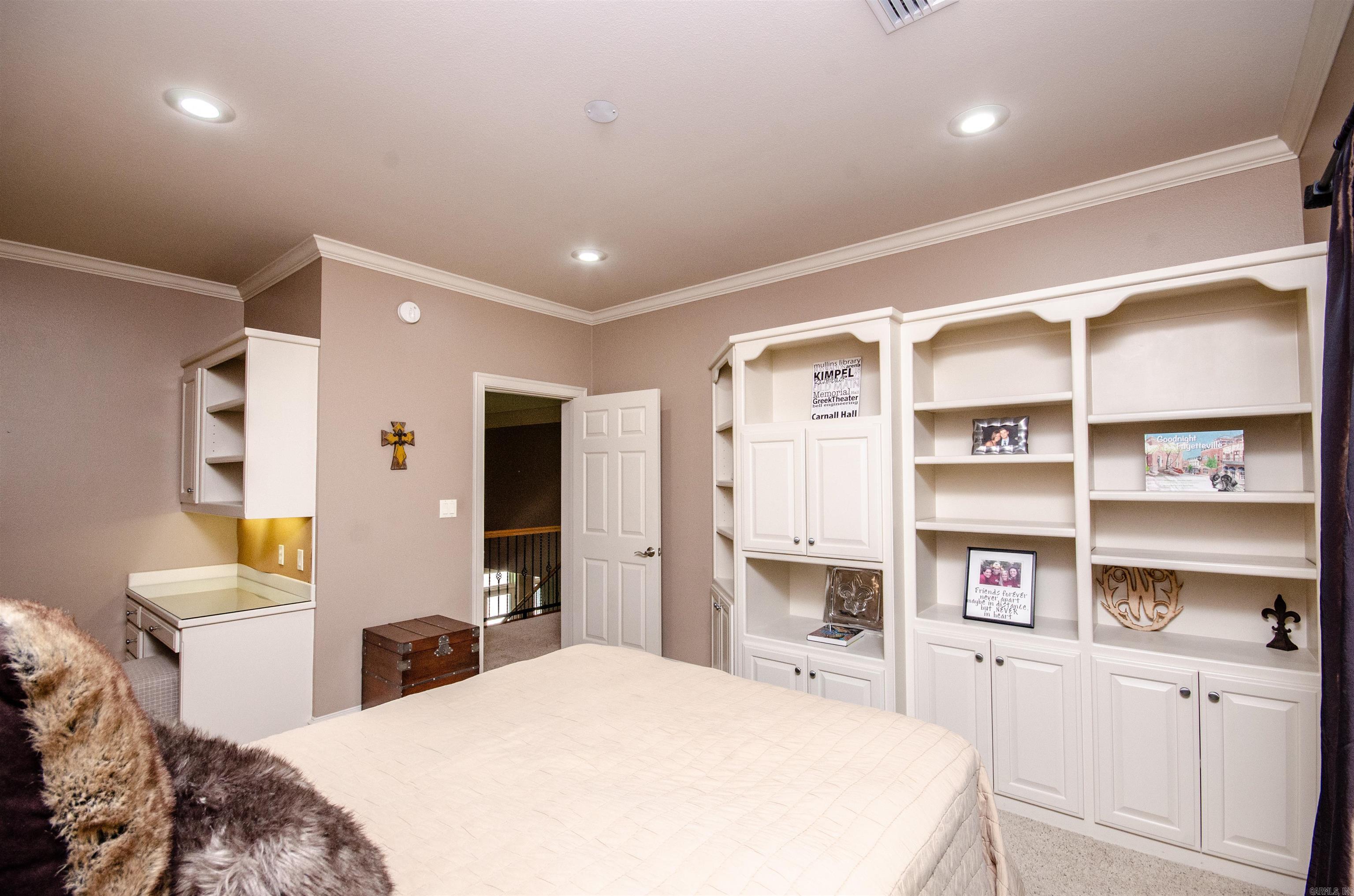 54 Middle  Conway, AR