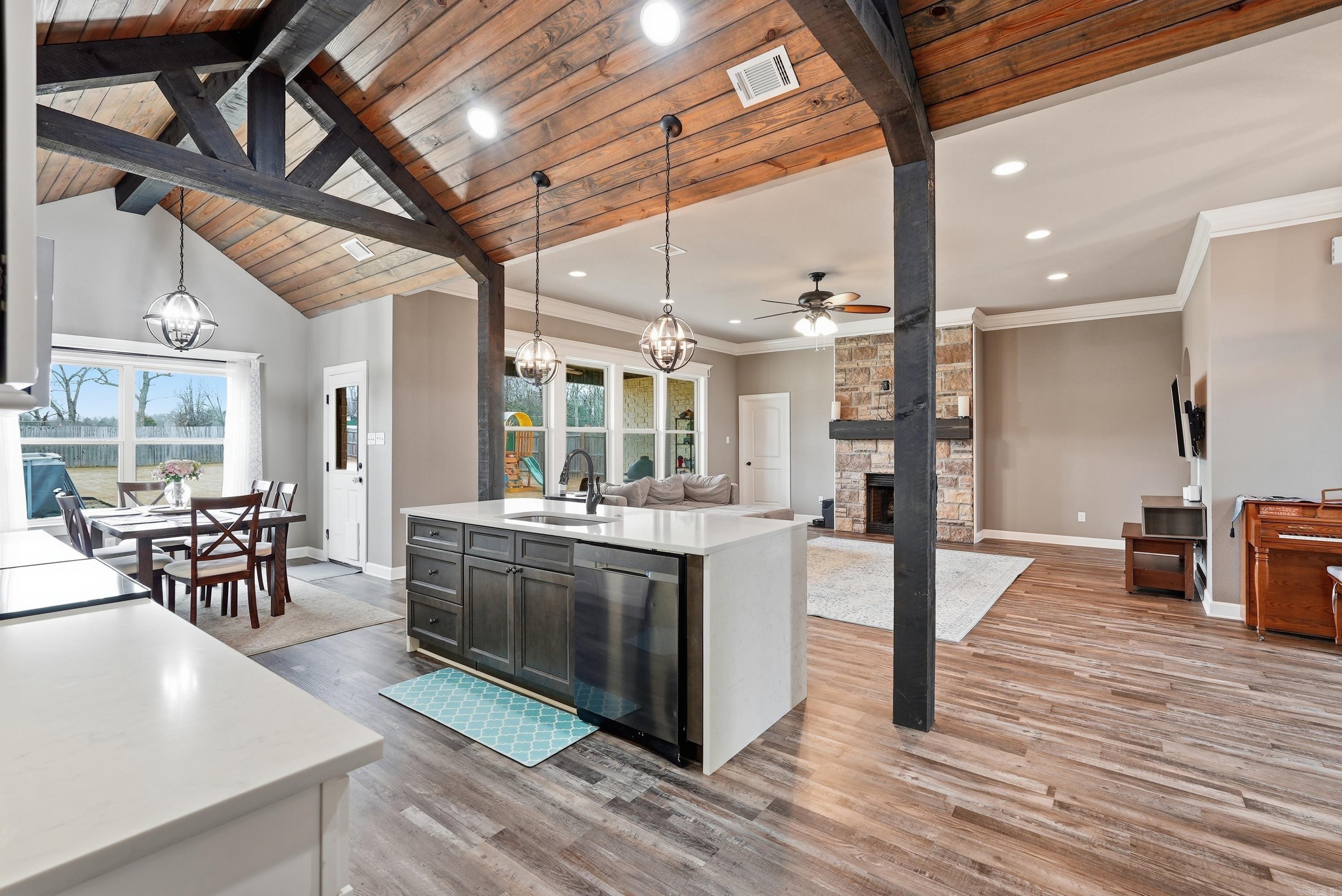 1987 Hwy 319  Austin, AR