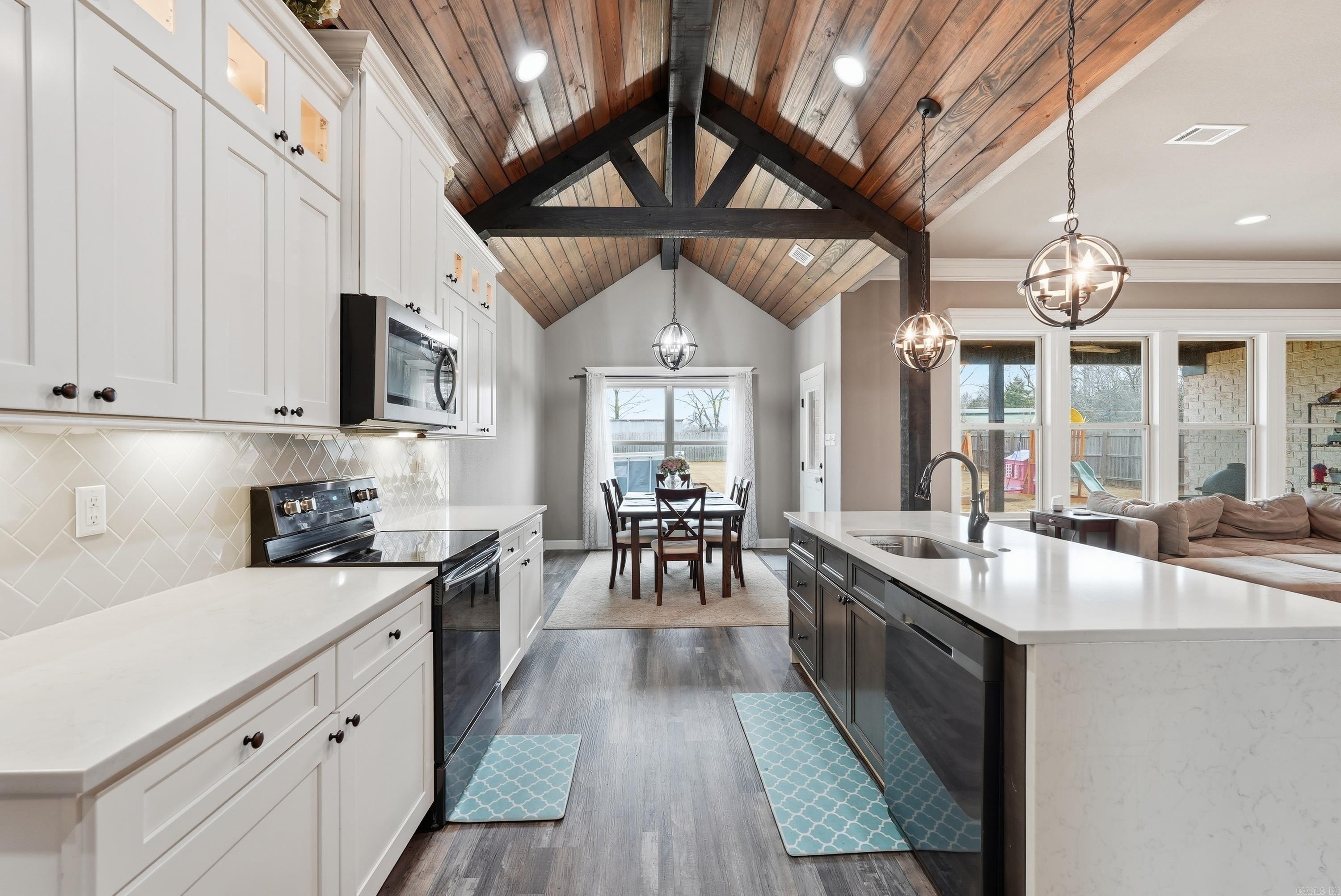 1987 Hwy 319  Austin, AR