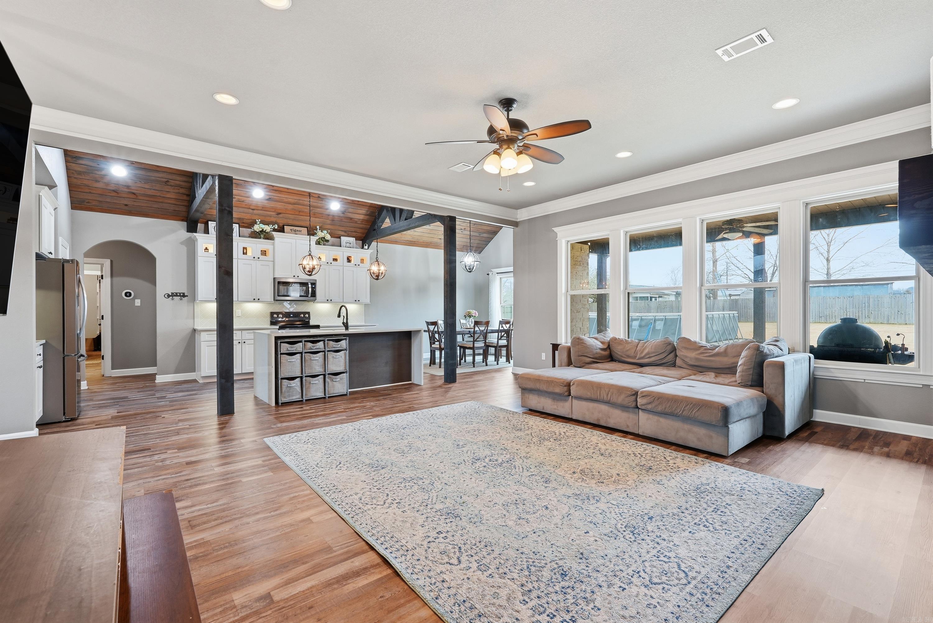 1987 Hwy 319  Austin, AR