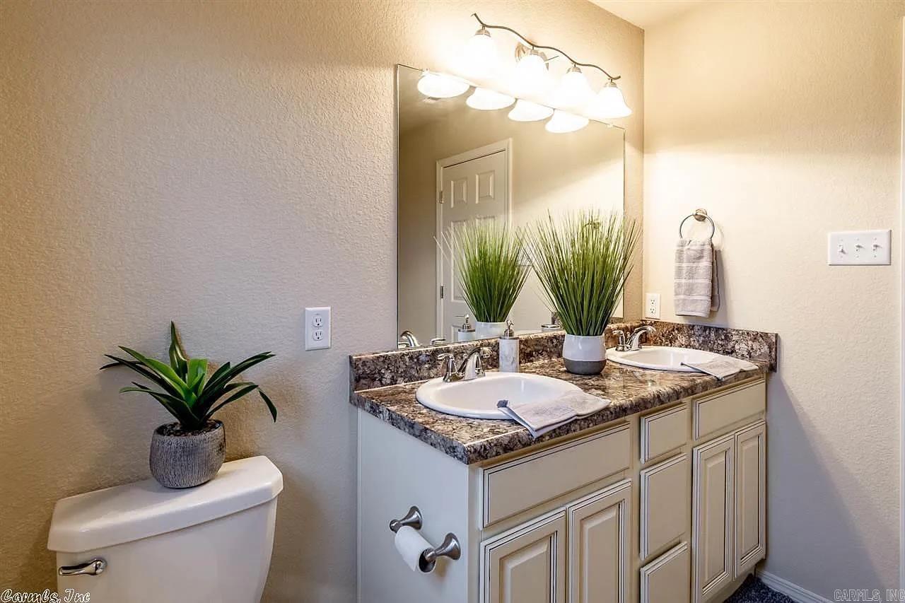 5716 Little Elm  Sherwood, AR