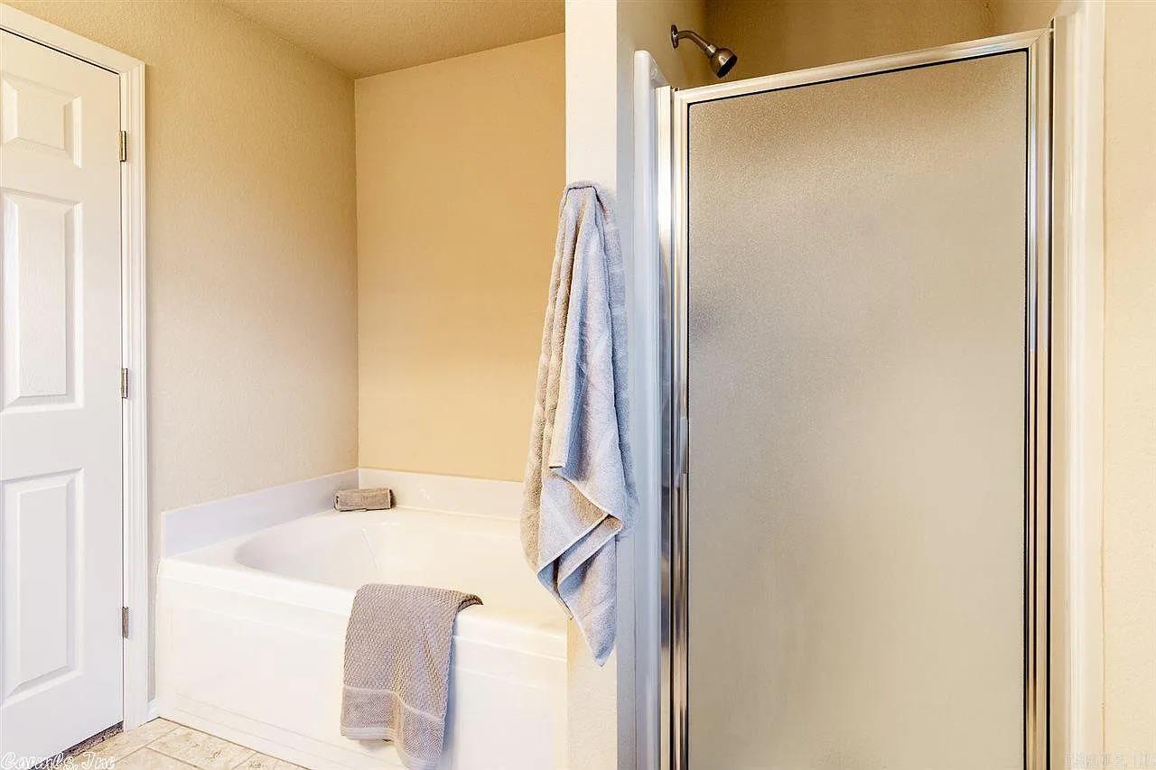 5716 Little Elm  Sherwood, AR