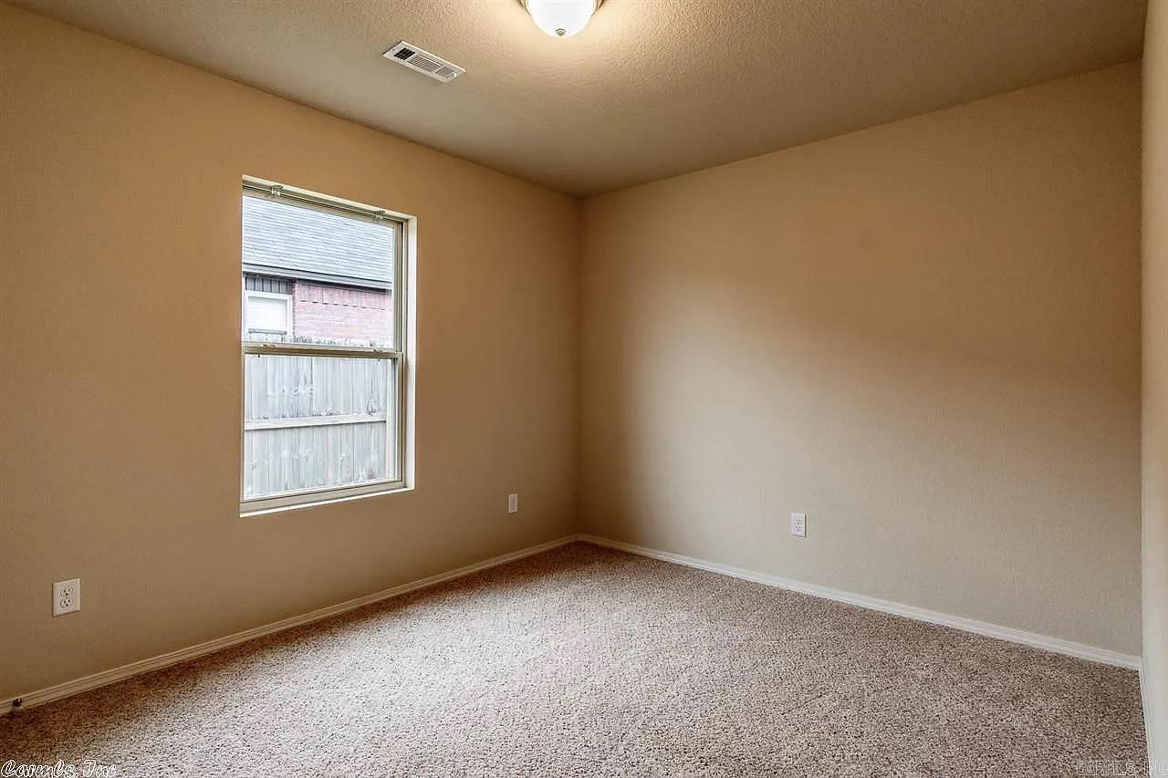 5716 Little Elm  Sherwood, AR