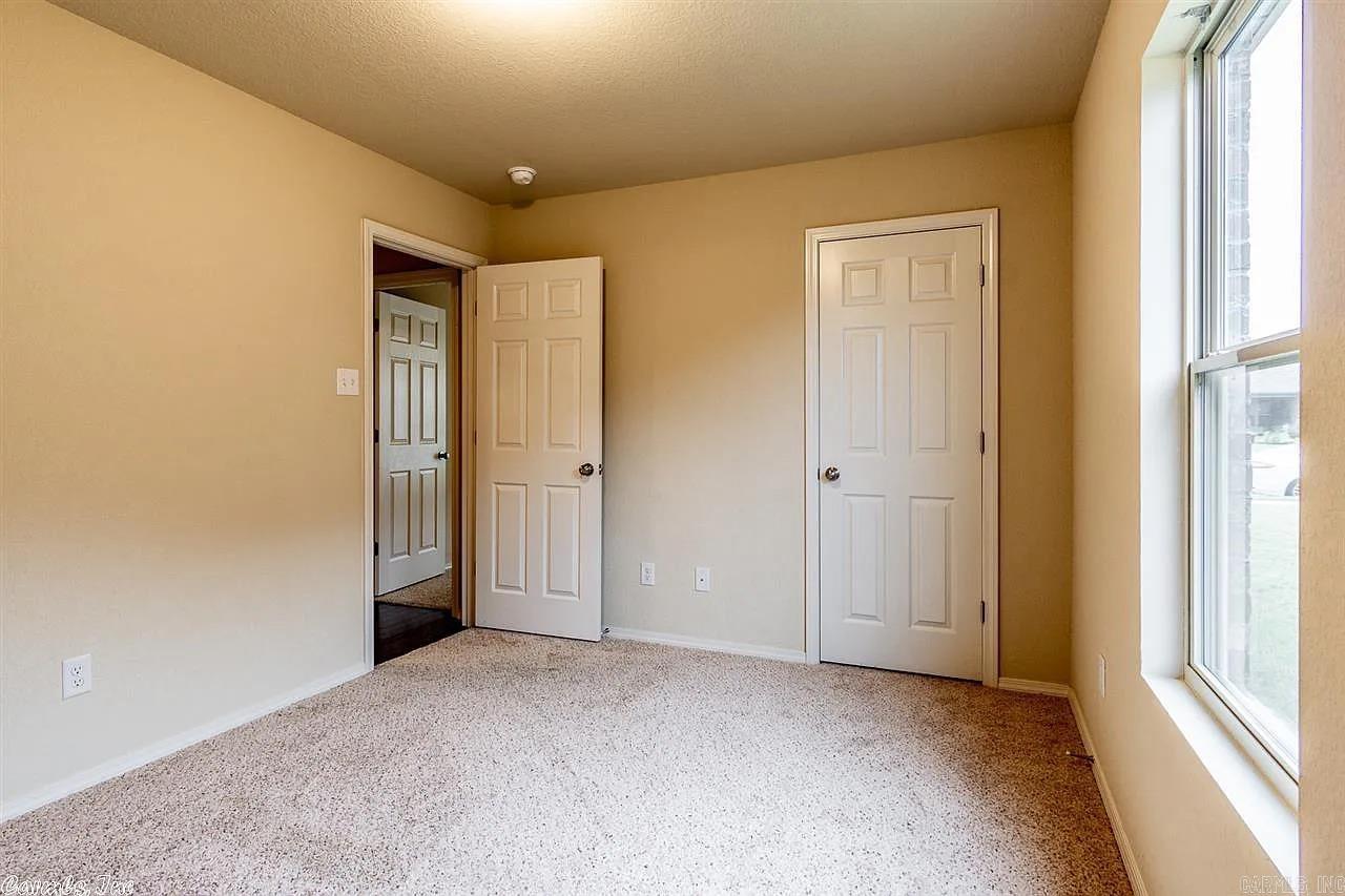 5716 Little Elm  Sherwood, AR