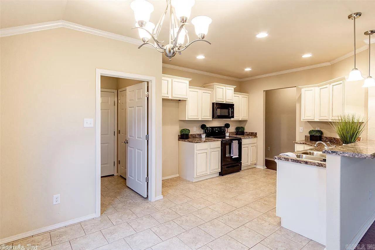 5716 Little Elm  Sherwood, AR