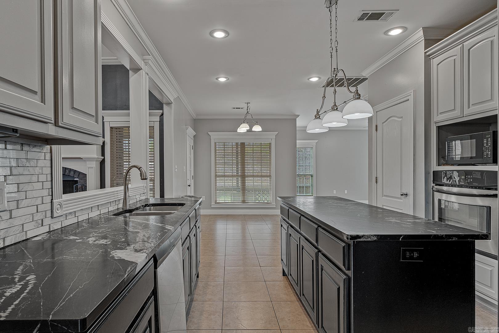 3104 Bronze Leaf  Paragould, AR