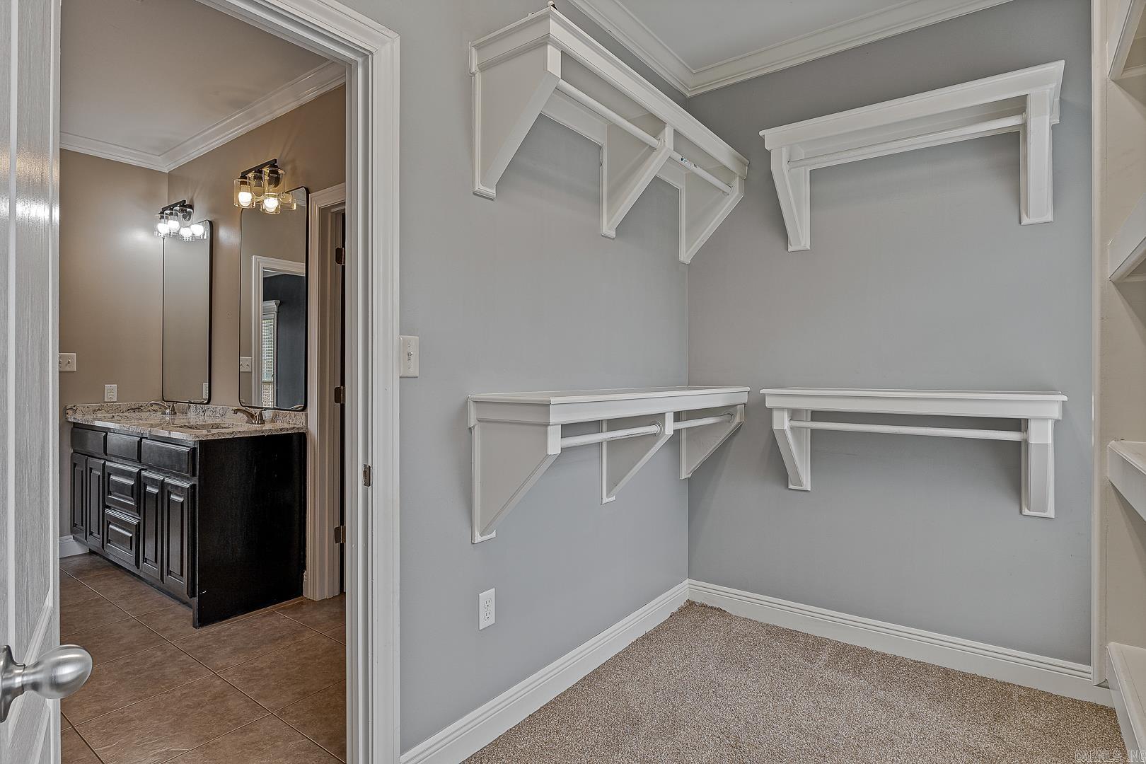 3104 Bronze Leaf  Paragould, AR