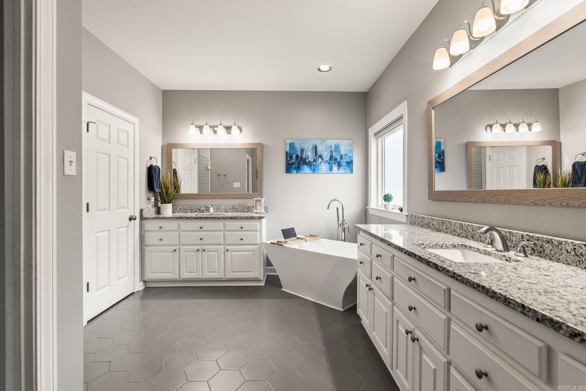 113 Mohawk Drive  Maumelle, AR