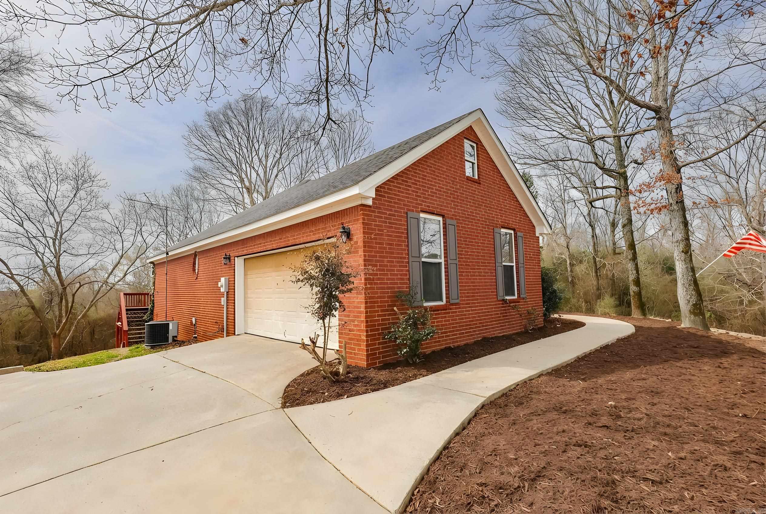 21 Burke  Glenwood, AR