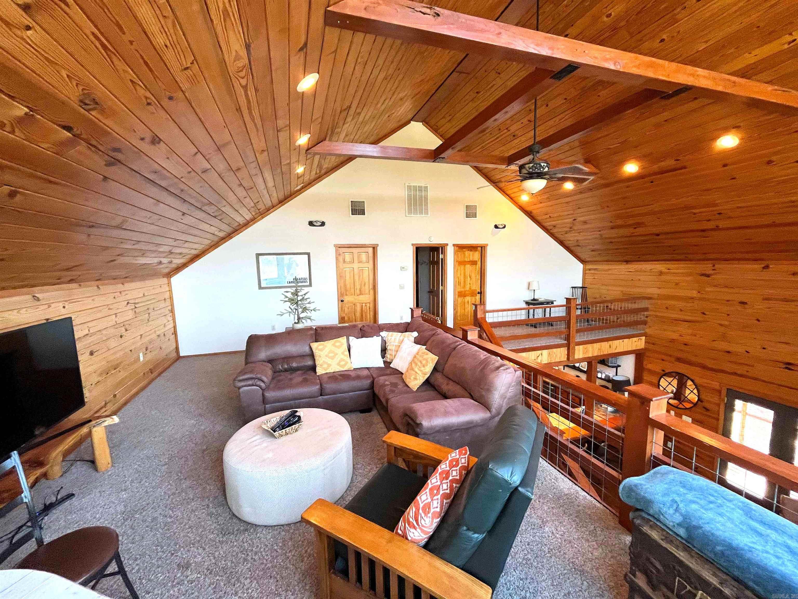 352 Bluff View  Mountain View, AR