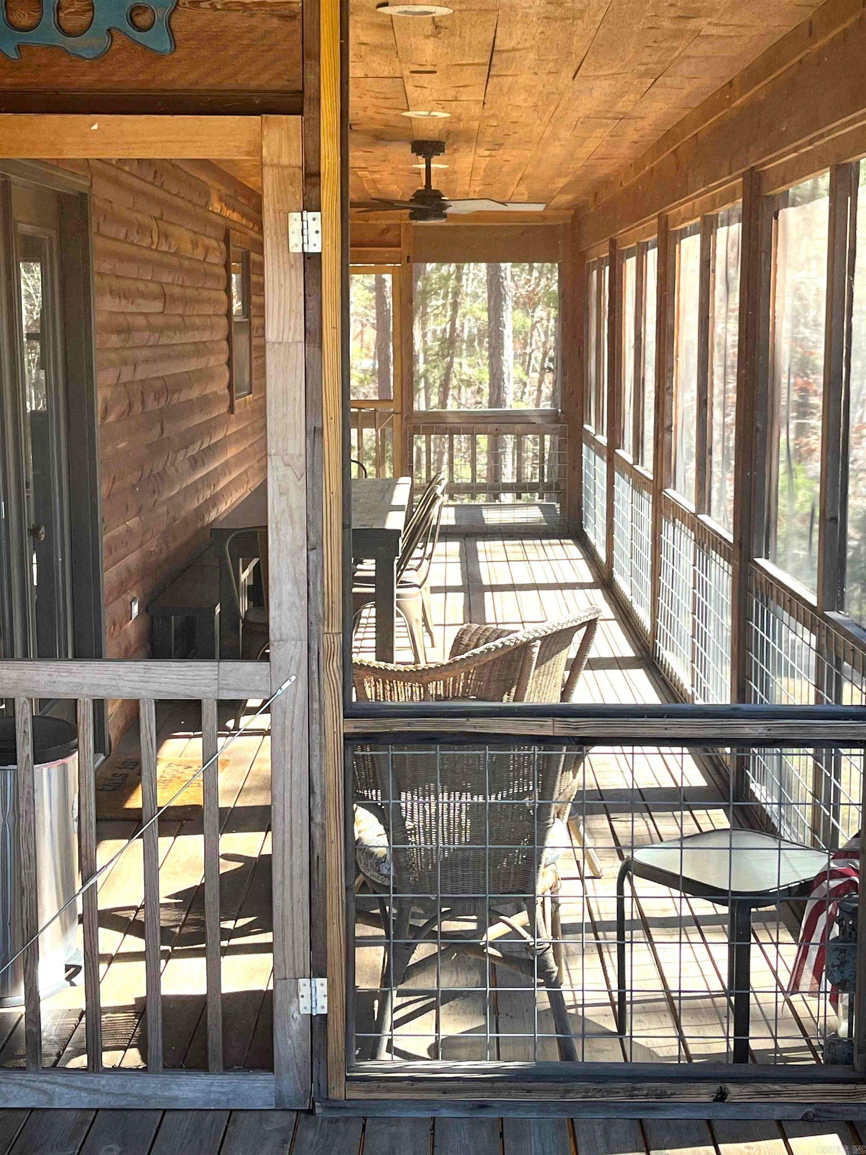 352 Bluff View  Mountain View, AR