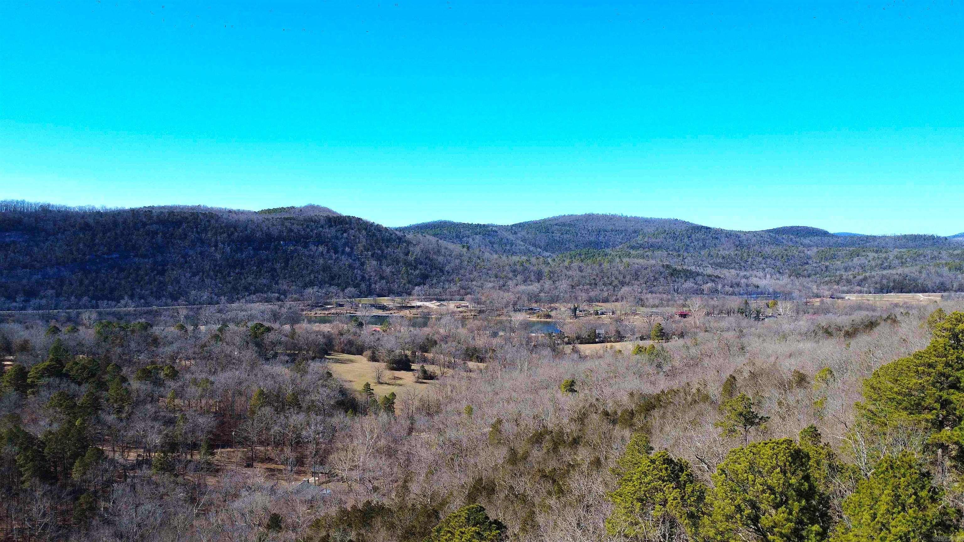 352 Bluff View  Mountain View, AR