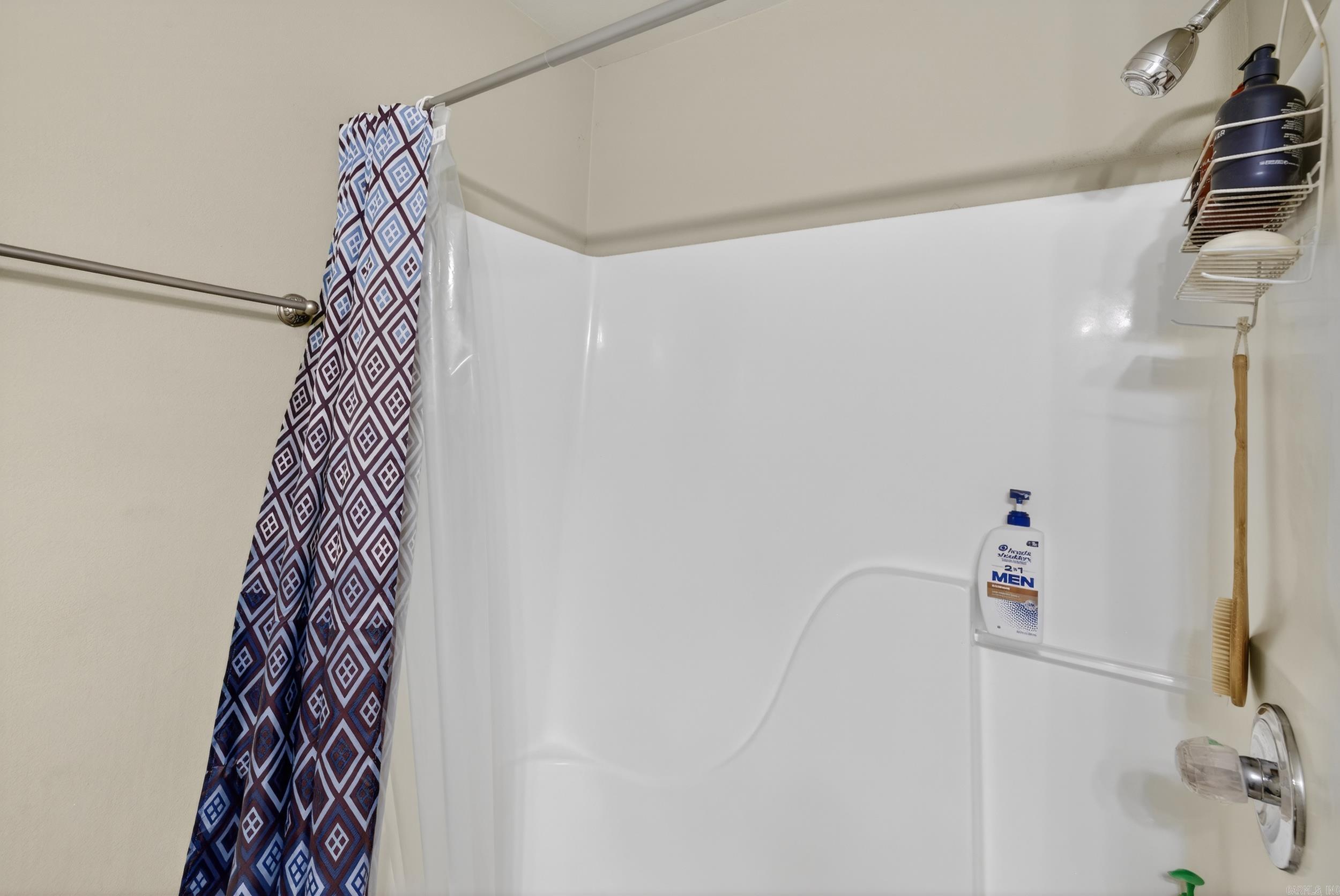 19 Shamsie Dr  Ward, AR