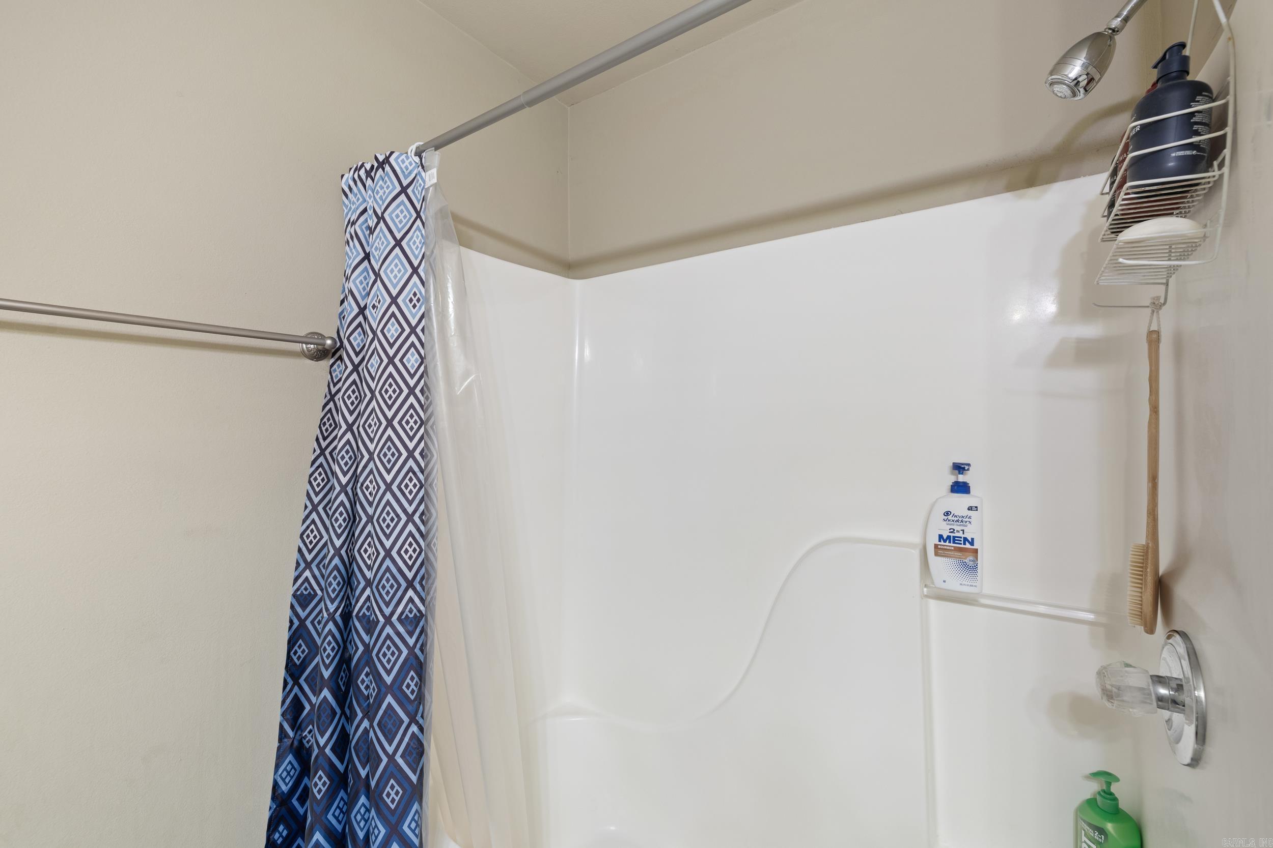 19 Shamsie Dr  Ward, AR