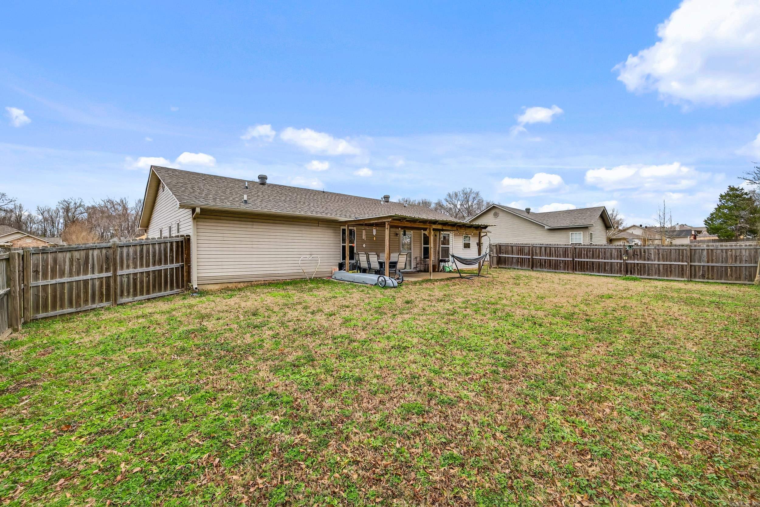 19 Shamsie Dr  Ward, AR