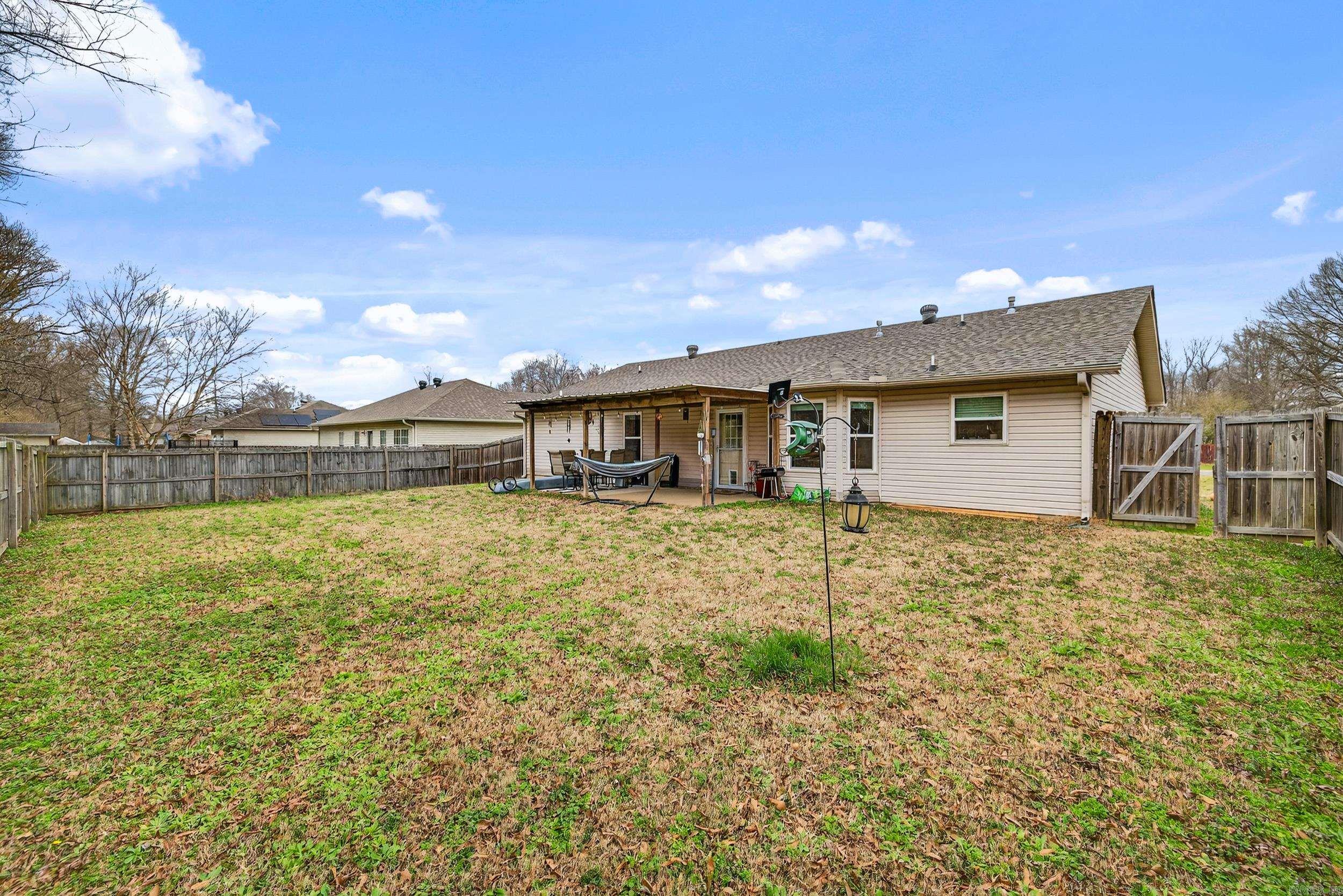 19 Shamsie Dr  Ward, AR