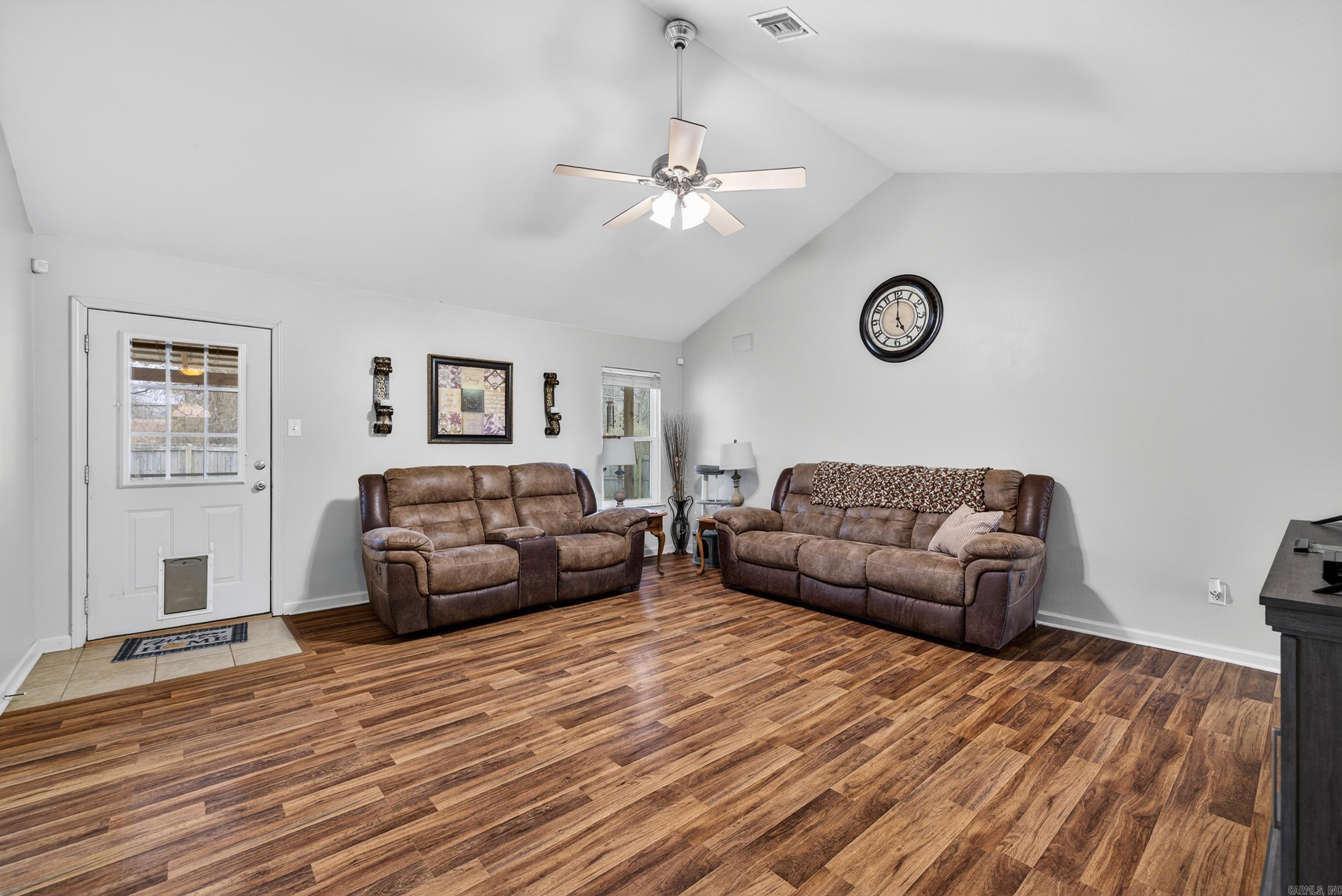 19 Shamsie Dr  Ward, AR