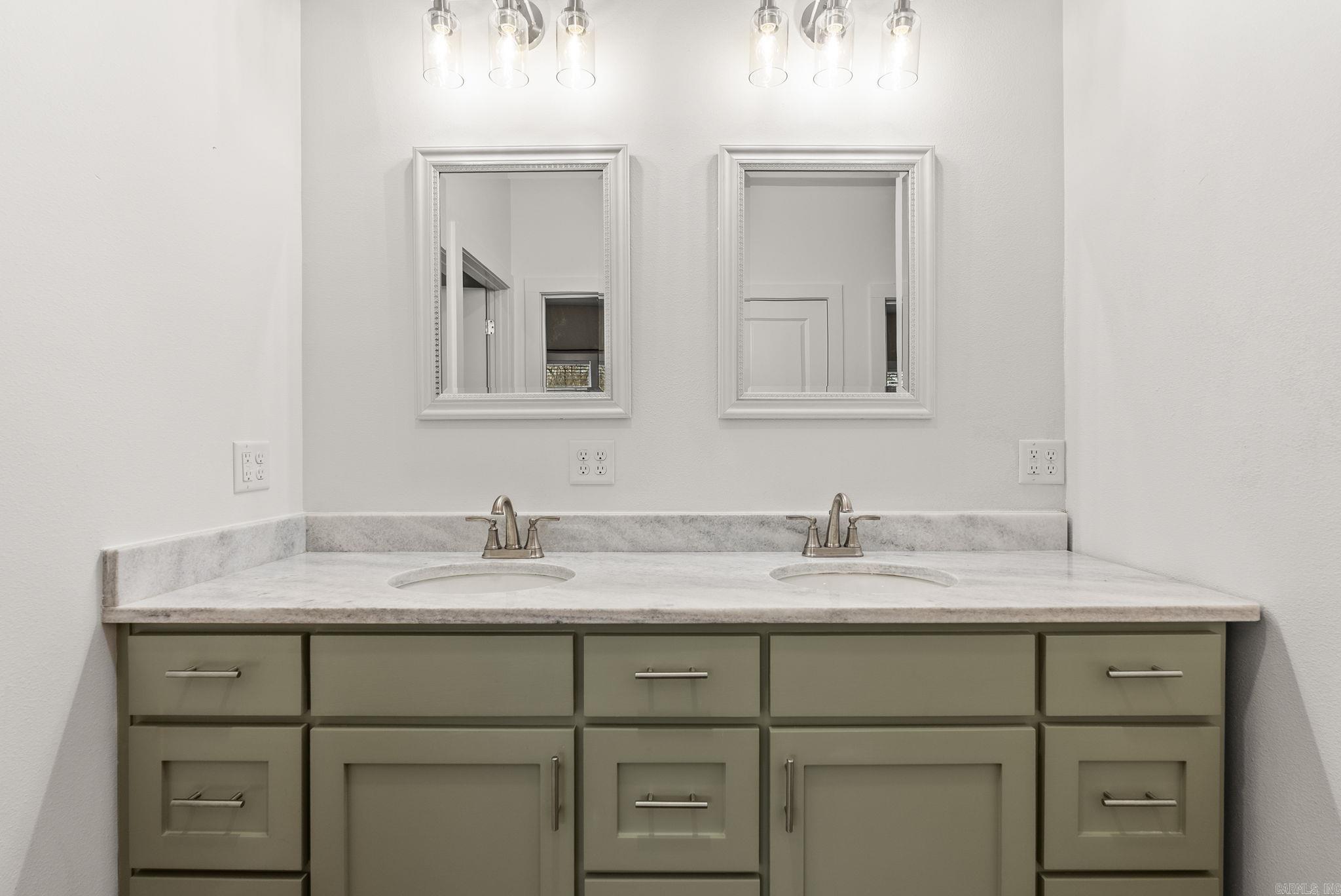 514 Center Street  Conway, AR