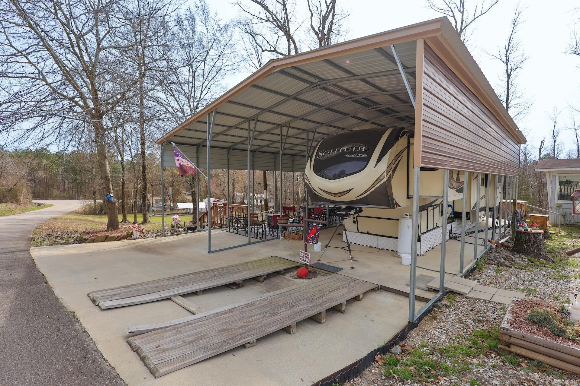 9 Bear Creek  Amity, AR