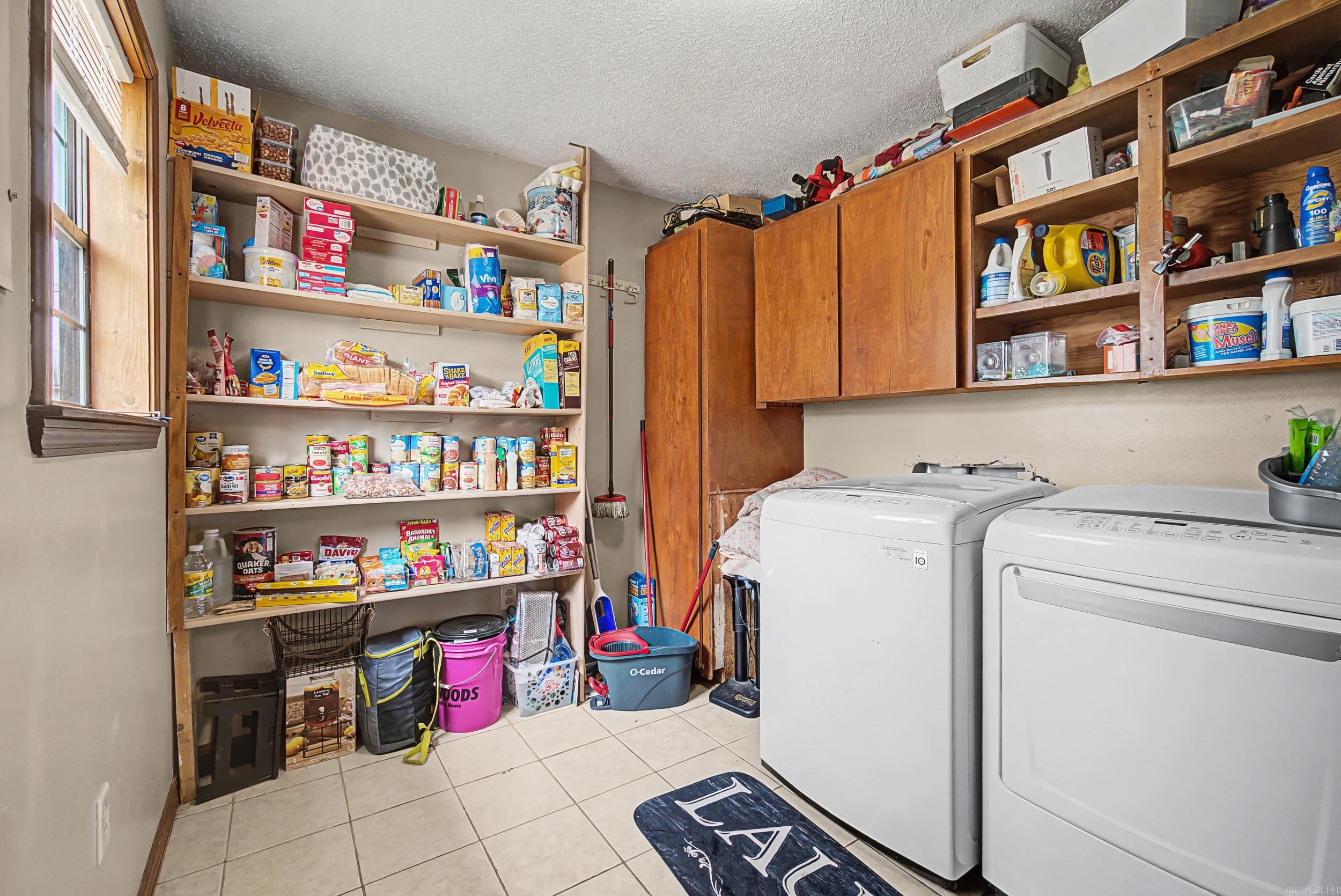 107 S West St.  Letona, AR