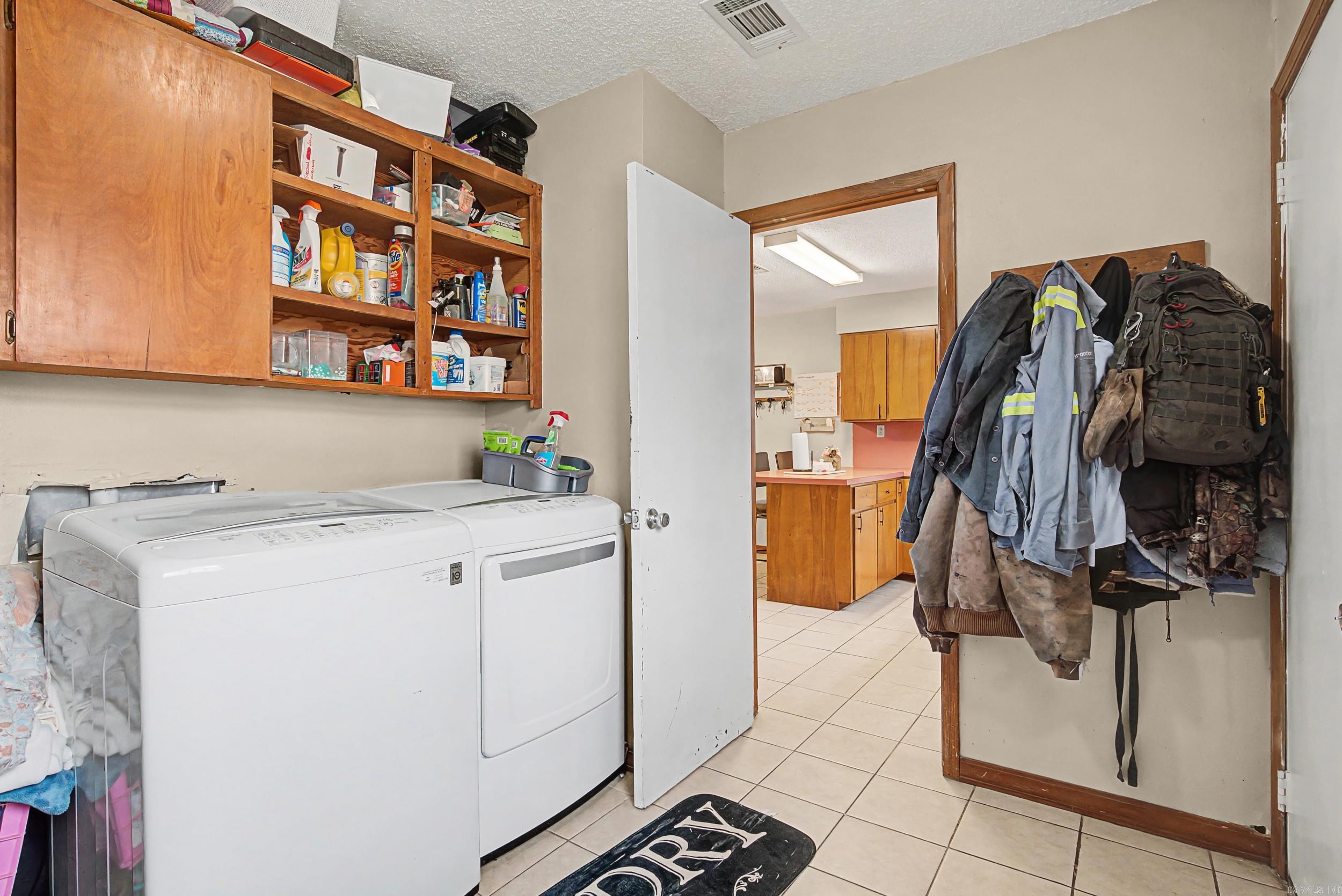 107 S West St.  Letona, AR