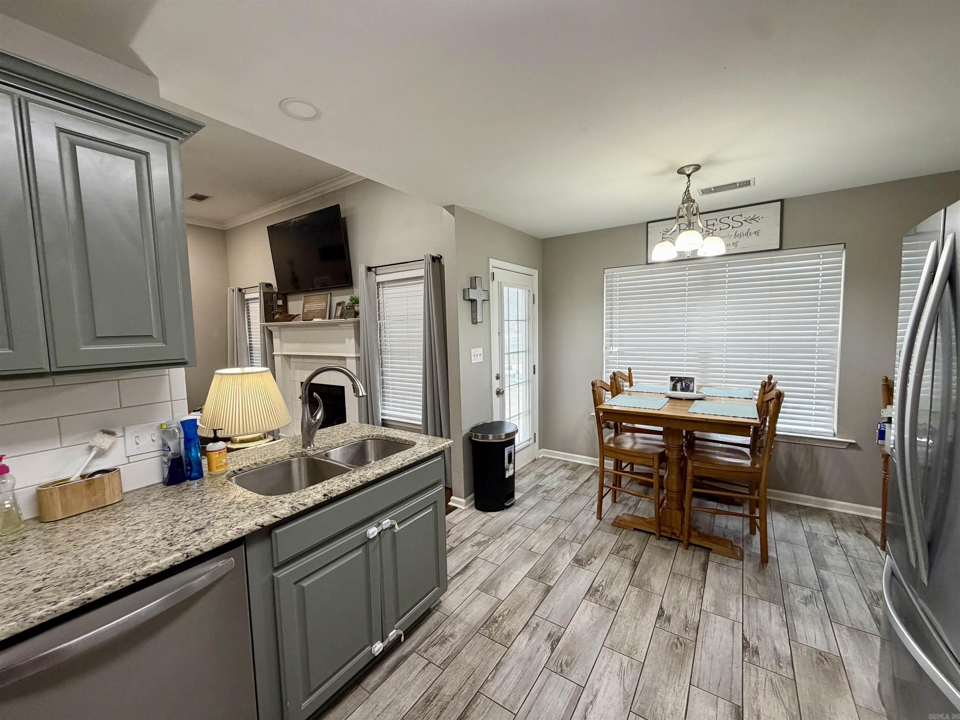 4151 Lonesome Oak  Hensley, AR