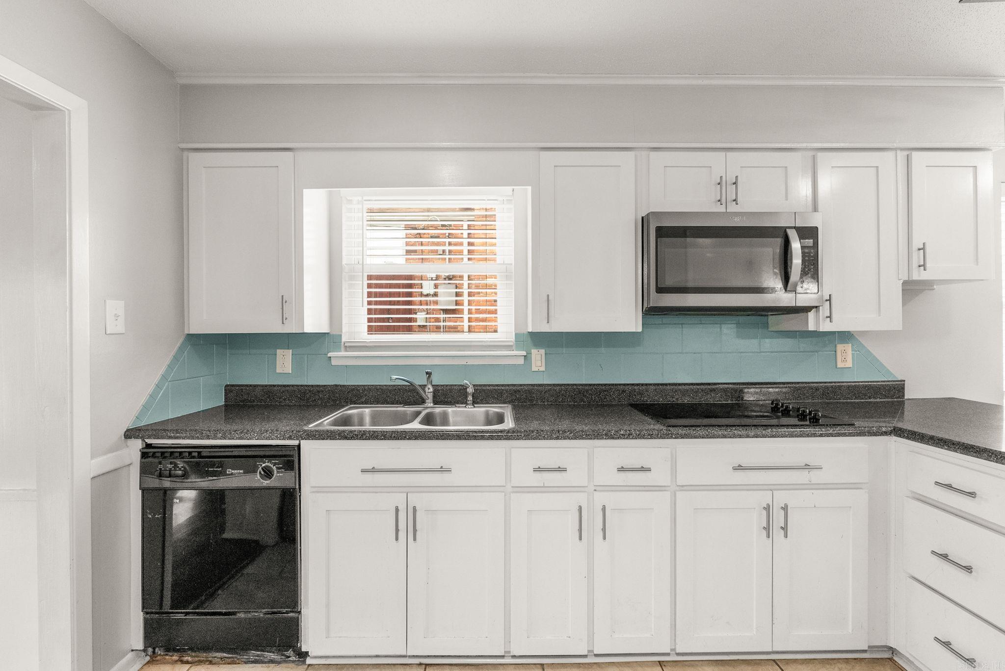 1708 War Eagle  North Little Rock, AR