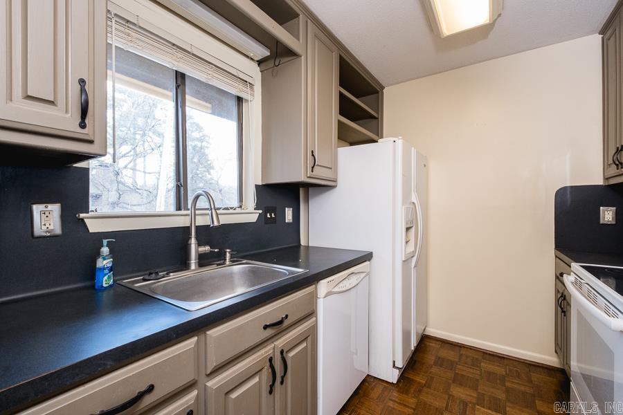 1201 North Pierce Apt. 12  Little Rock, AR