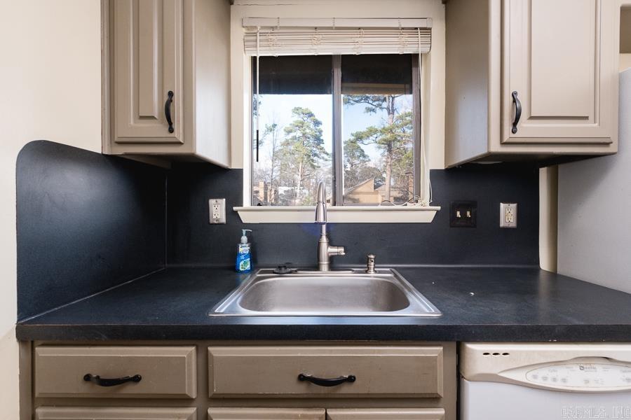 1201 North Pierce Apt. 12  Little Rock, AR