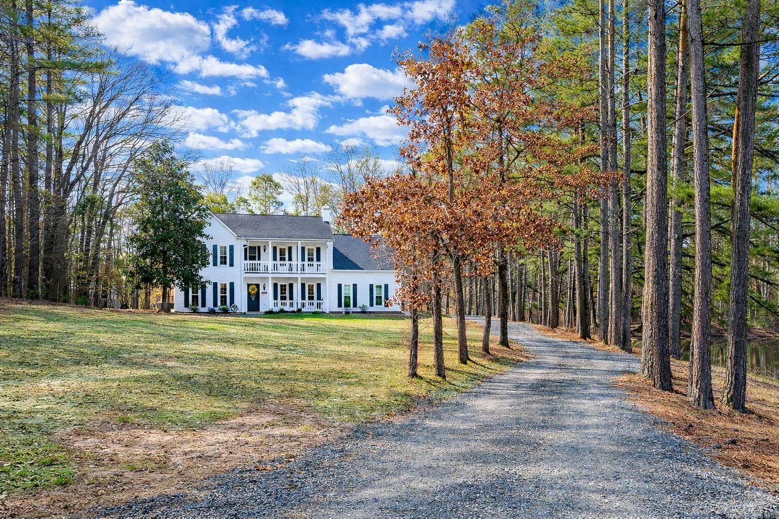 2204 Meadow Pond  White Hall, AR