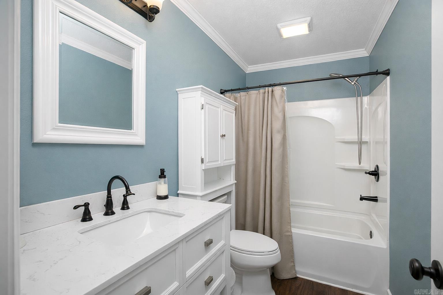 2204 Meadow Pond  White Hall, AR